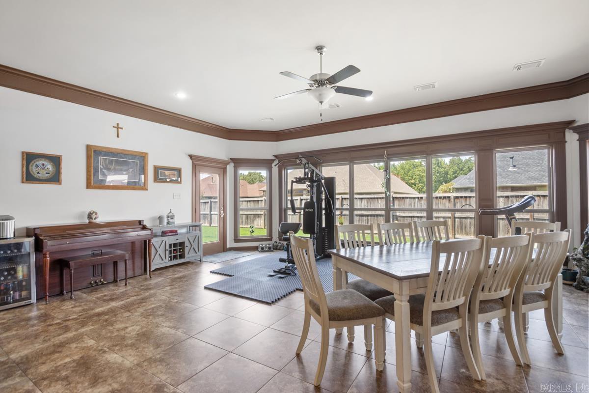 COUNTRY CLUB OF AR-QUARTERS ADDN - Residential