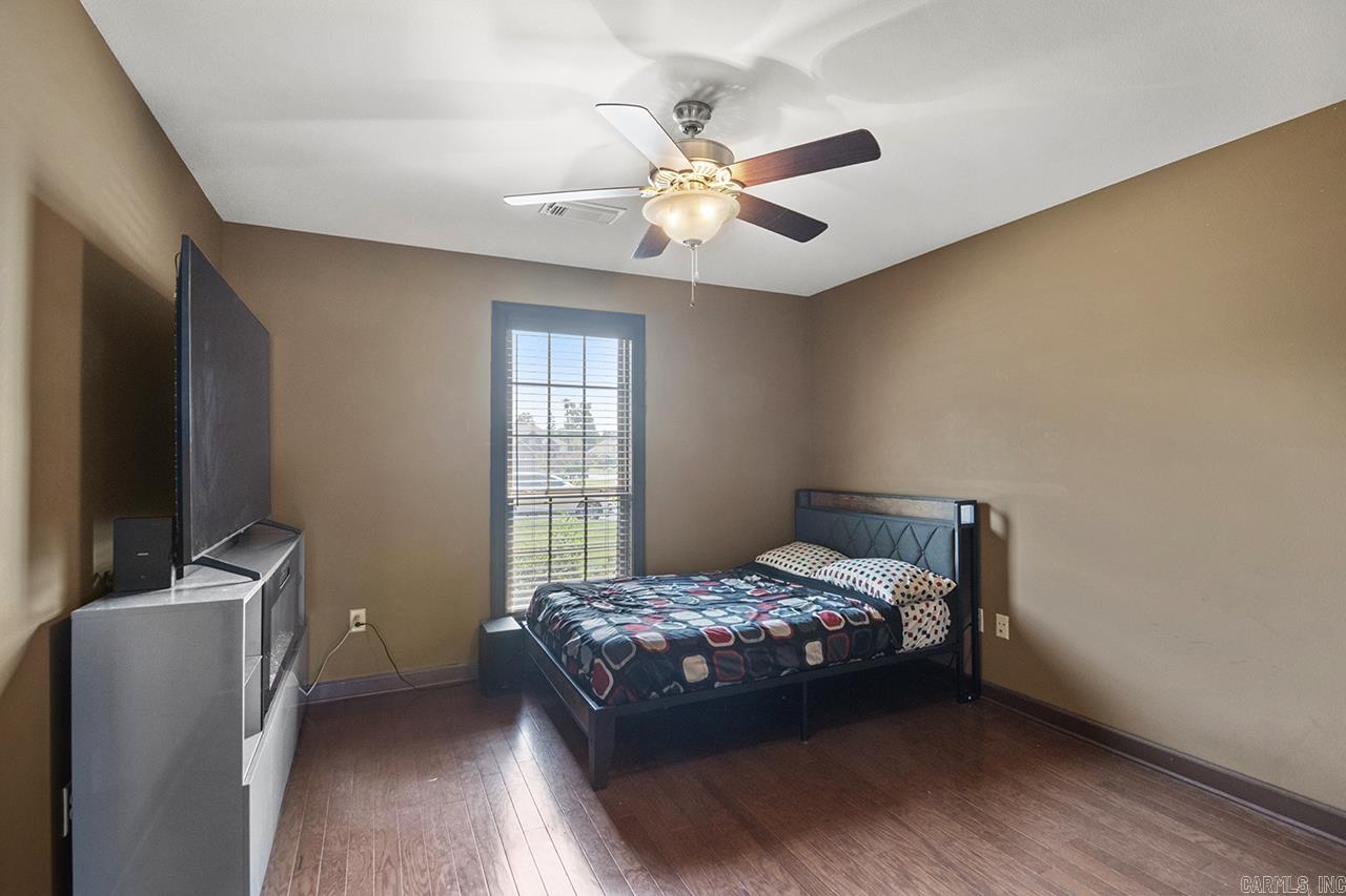 COUNTRY CLUB OF AR-QUARTERS ADDN - Residential