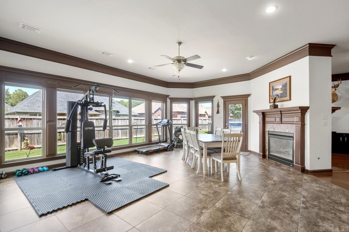 COUNTRY CLUB OF AR-QUARTERS ADDN - Residential