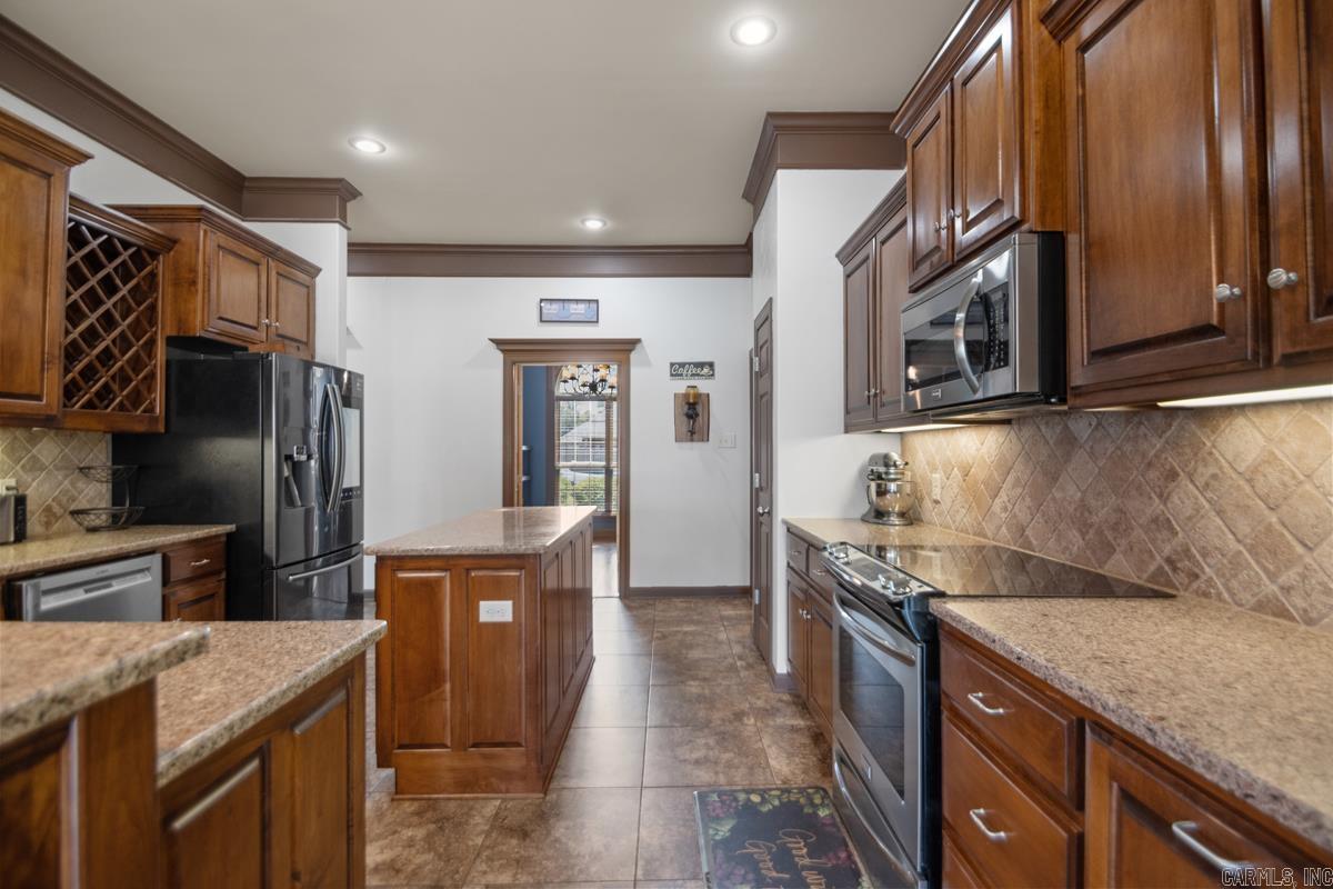 COUNTRY CLUB OF AR-QUARTERS ADDN - Residential