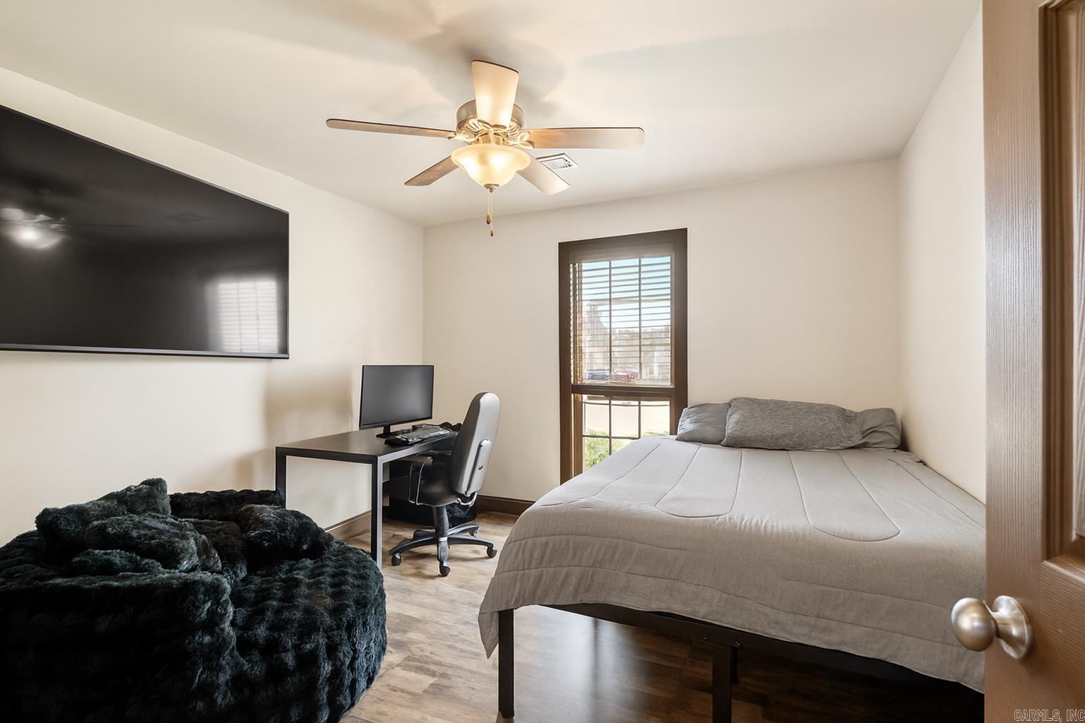 COUNTRY CLUB OF AR-QUARTERS ADDN - Residential