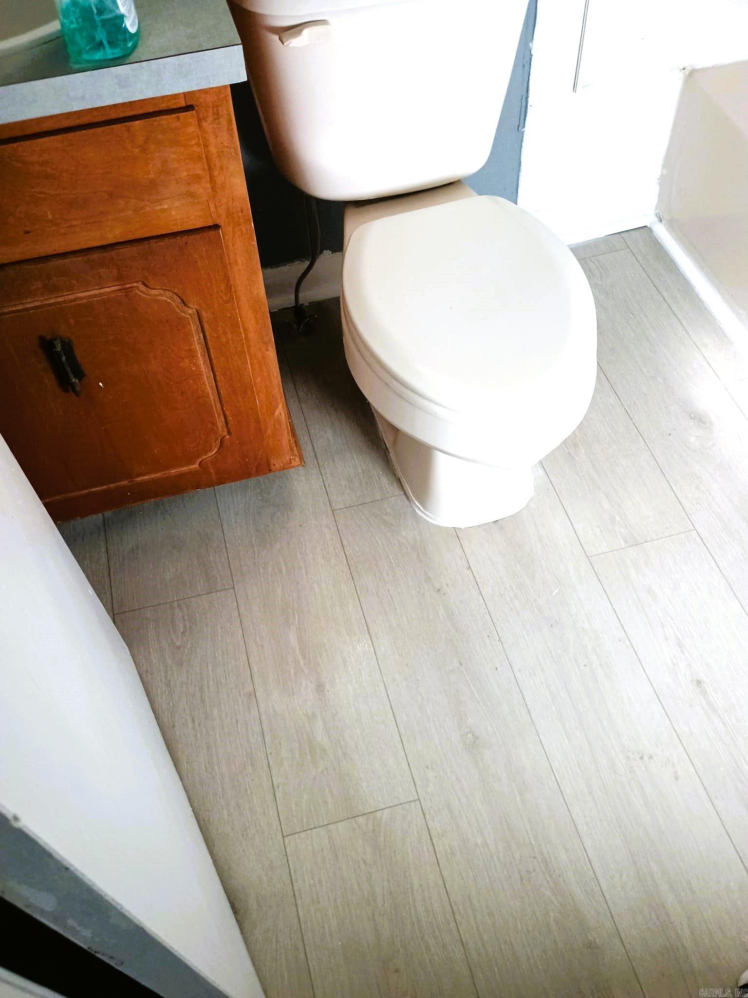 Weldon E Wrights - Residential Lease