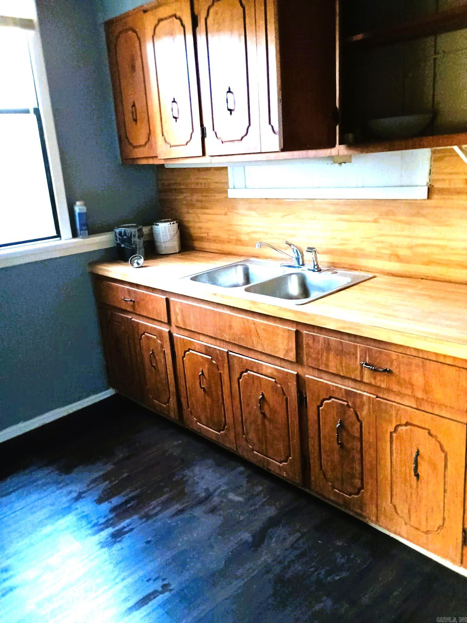 Weldon E Wrights - Residential Lease