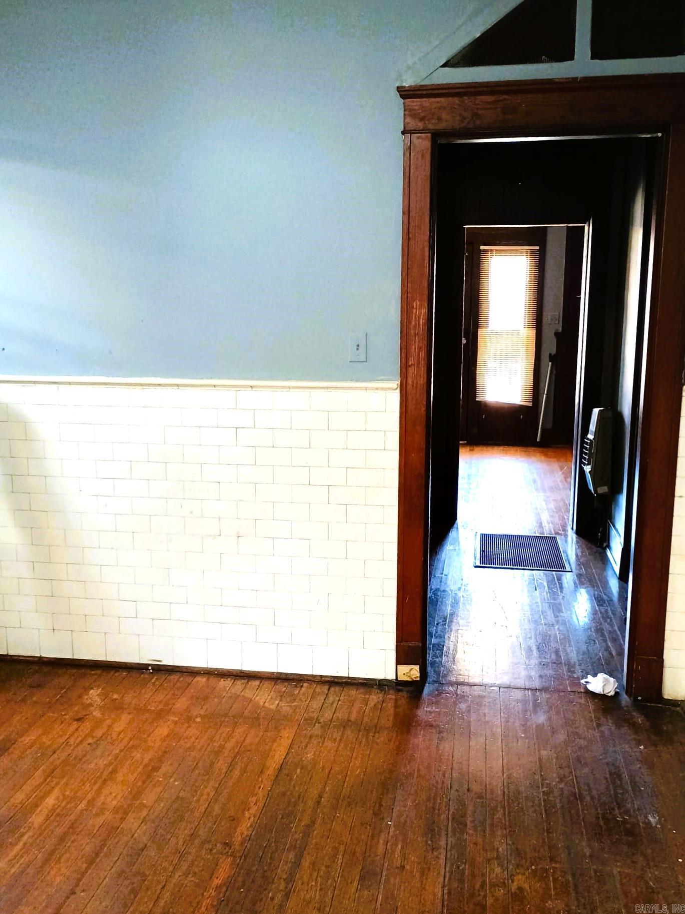 Weldon E Wrights - Residential Lease