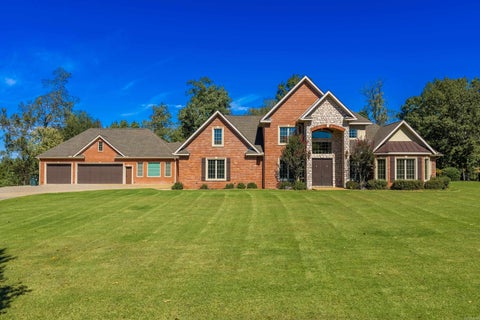 Photo of 152 Fox Glen Trail, Hot Springs, AR 71913 (MLS # 26042273)