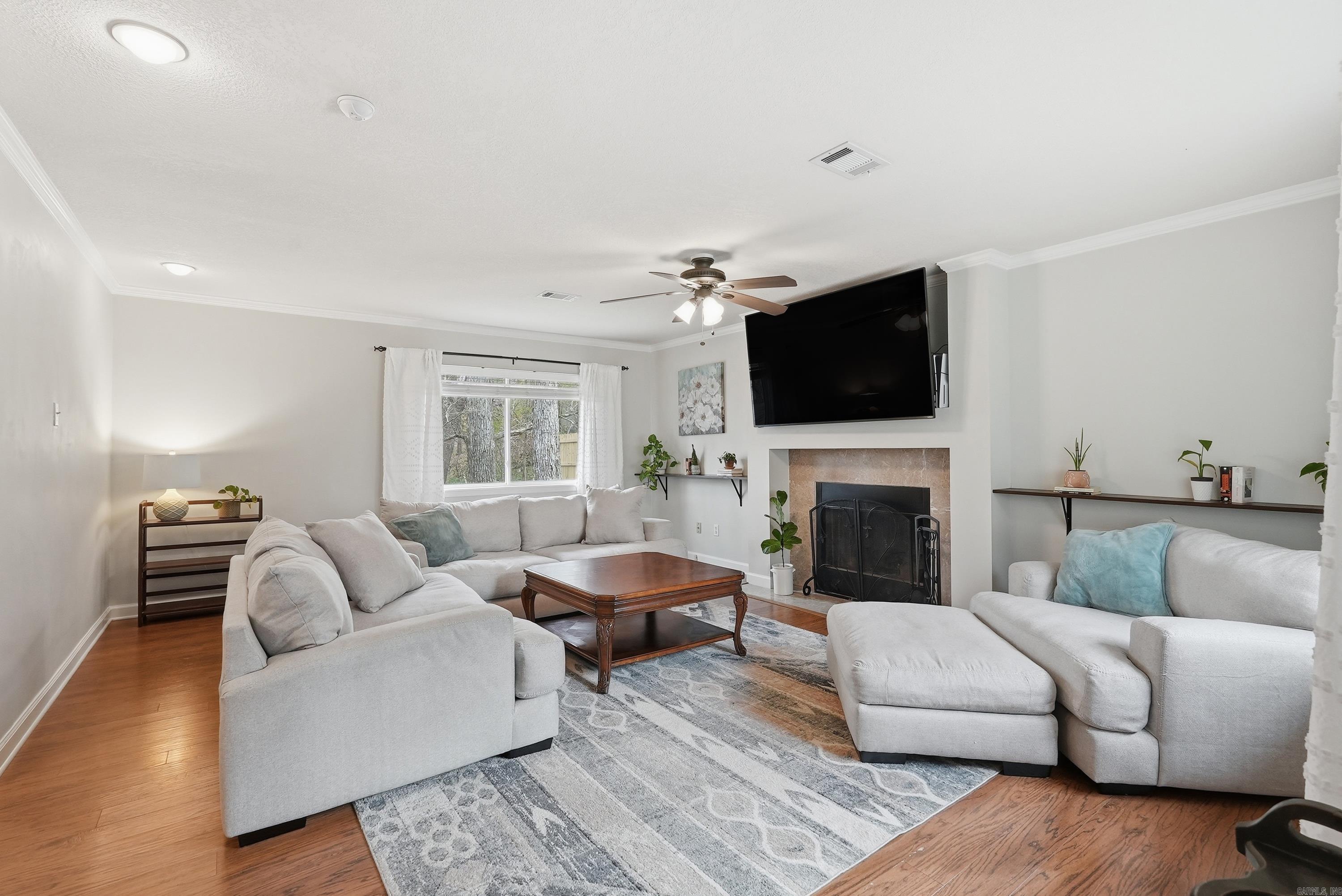 SPRING VALLEY MANOR - Residential