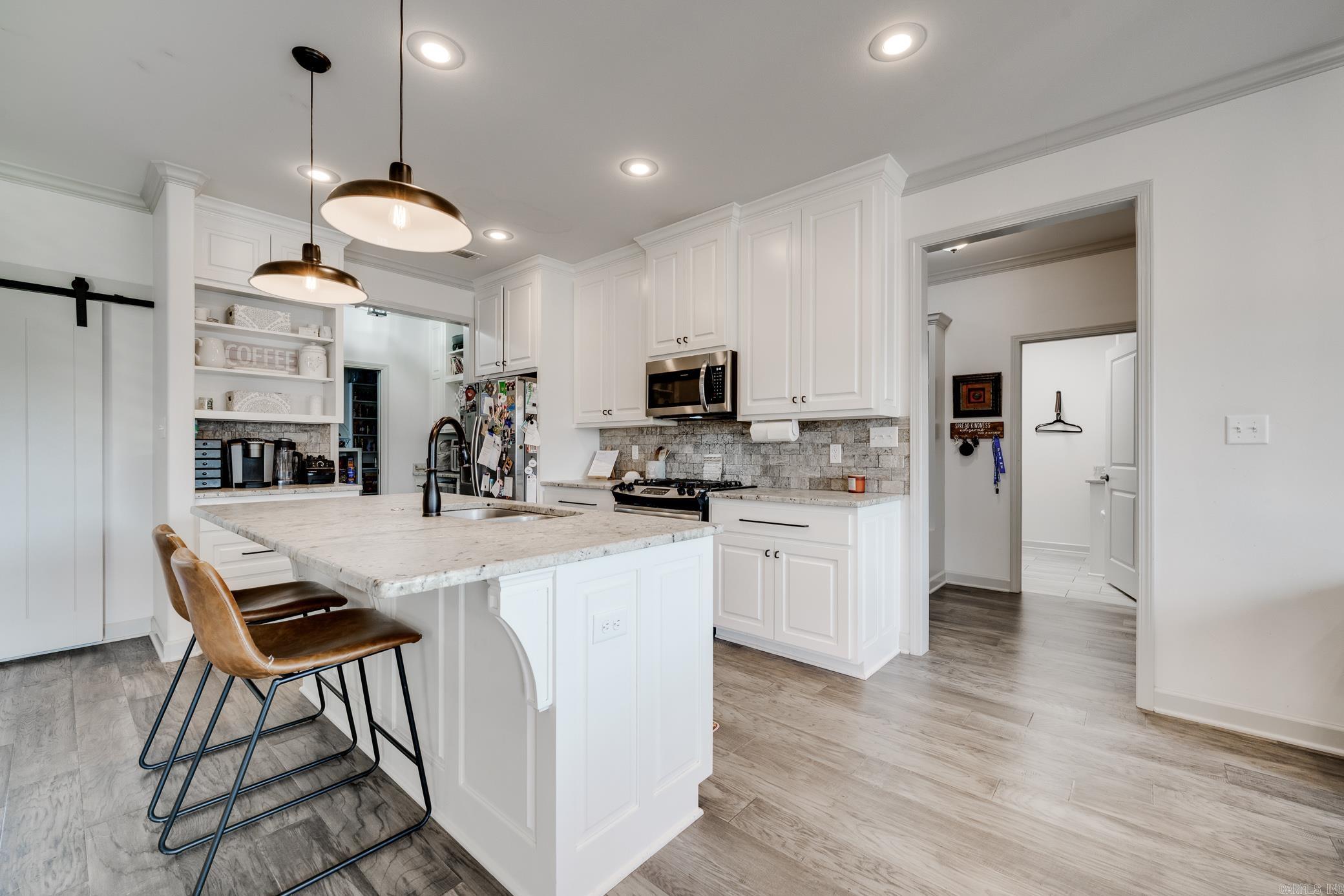 SALEM WOODS - Residential