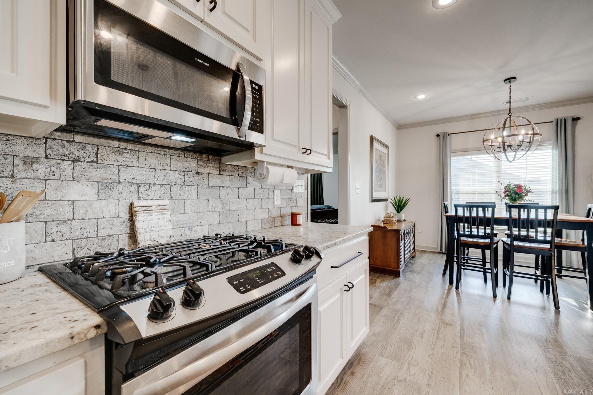 SALEM WOODS - Residential