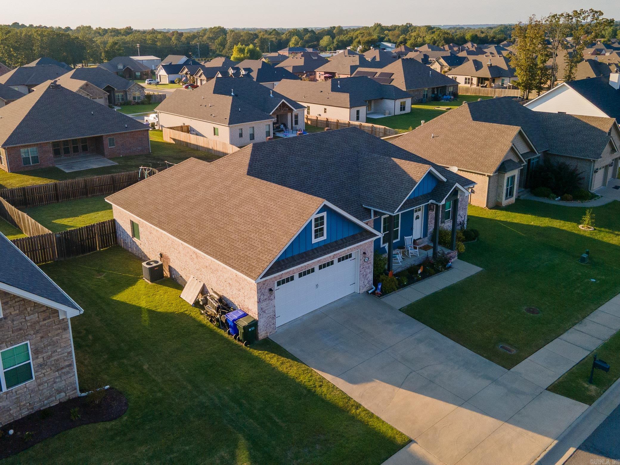 SALEM WOODS - Residential