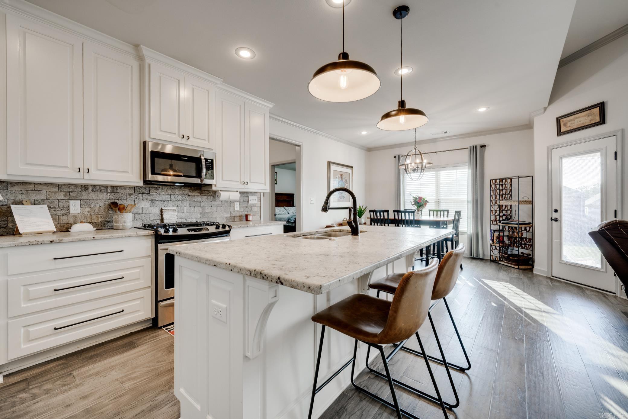 SALEM WOODS - Residential