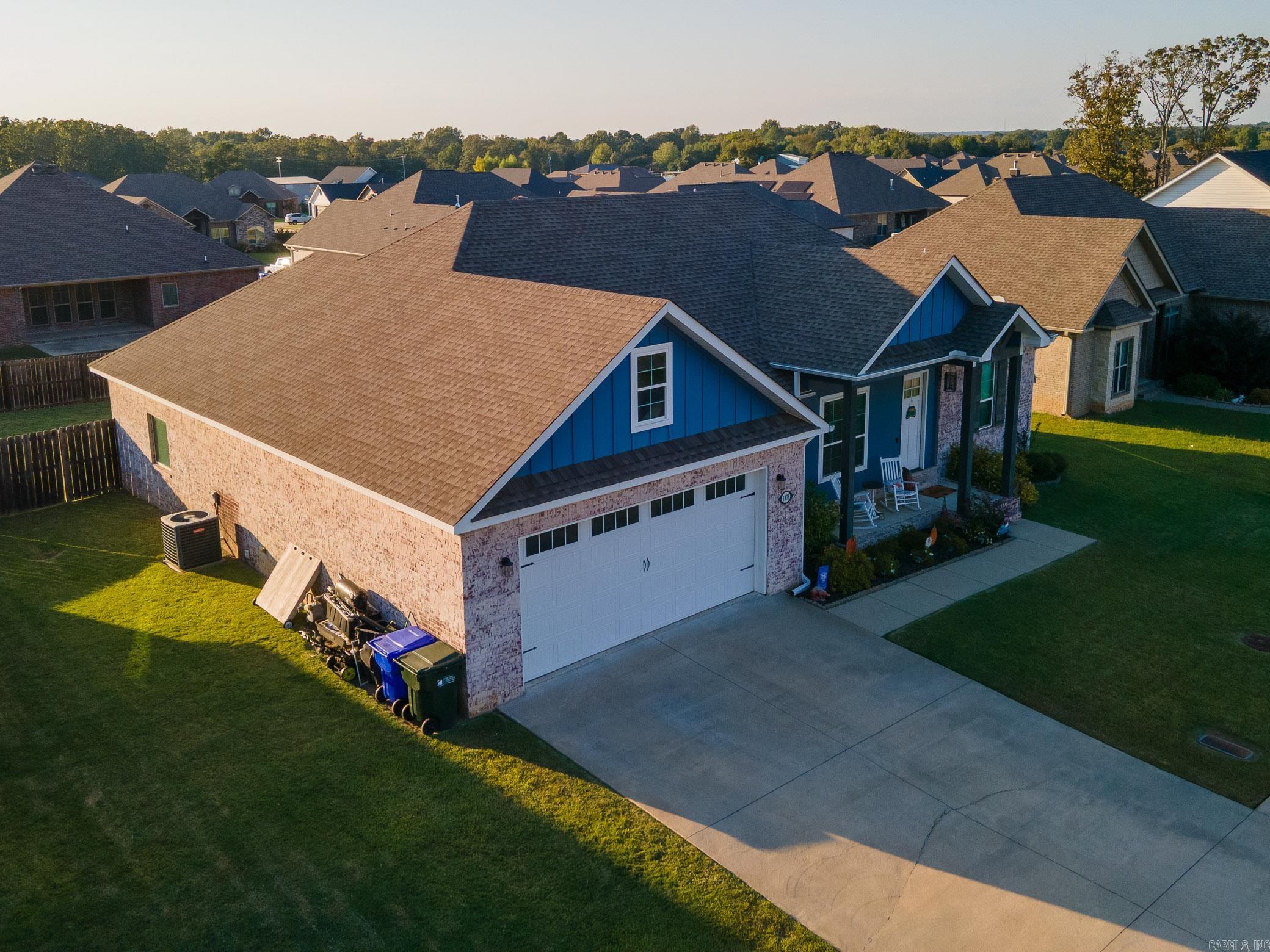 SALEM WOODS - Residential