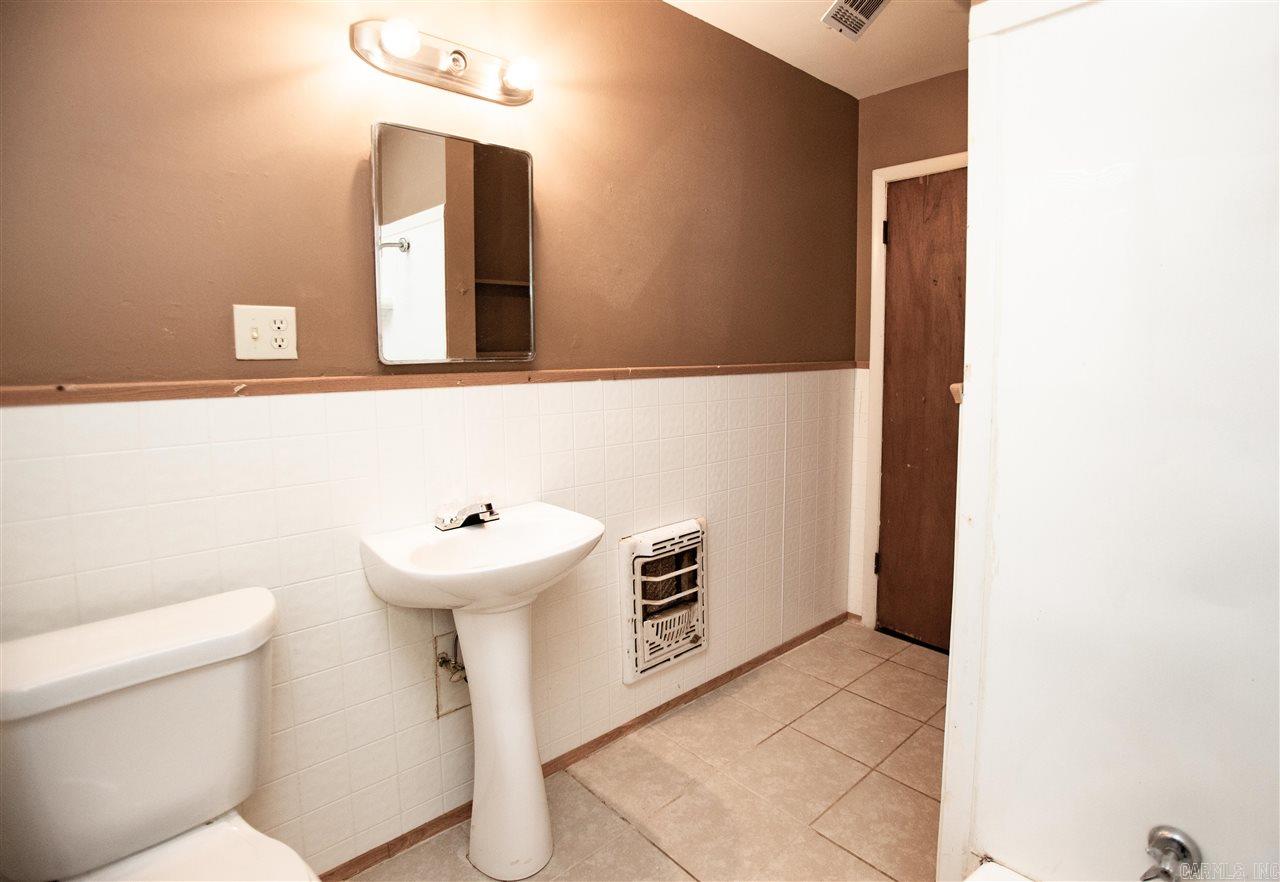 Rose City - Residential Lease