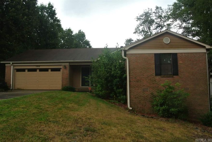 This is a beautiful 3 bedroom, 2 bath home. Two-car garage, fenced back yard, and a wonderful deck in back. Carpet and tile floors, central heat and air, washer/dryer connections, and lots of storage space.