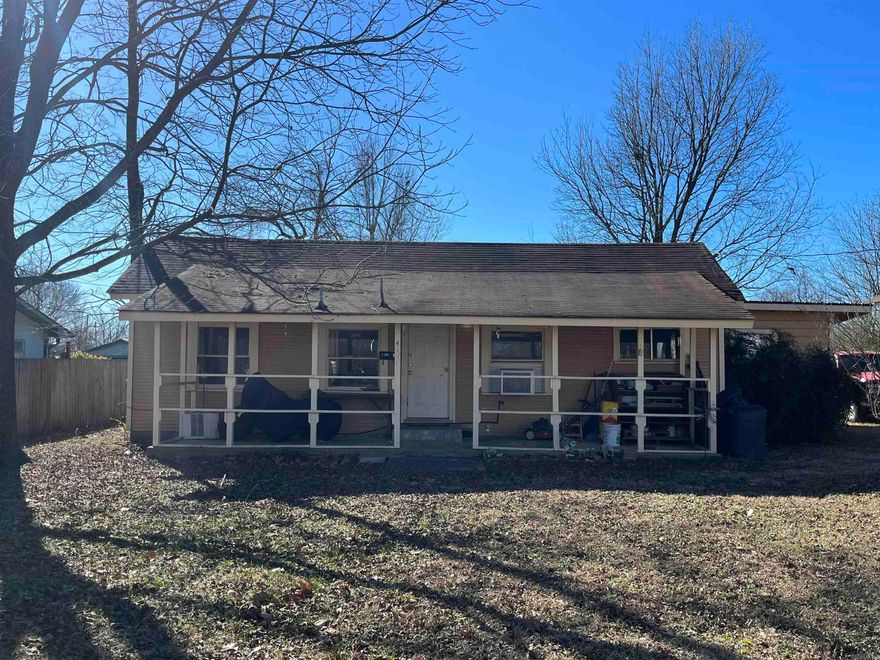 Nice, livable 2bed/1bath home in a quiet neighborhood. Needs some TLC but could be a great investment. The home is on a nice lot with a decently sized backyard. Currently occupied with a long term renter.