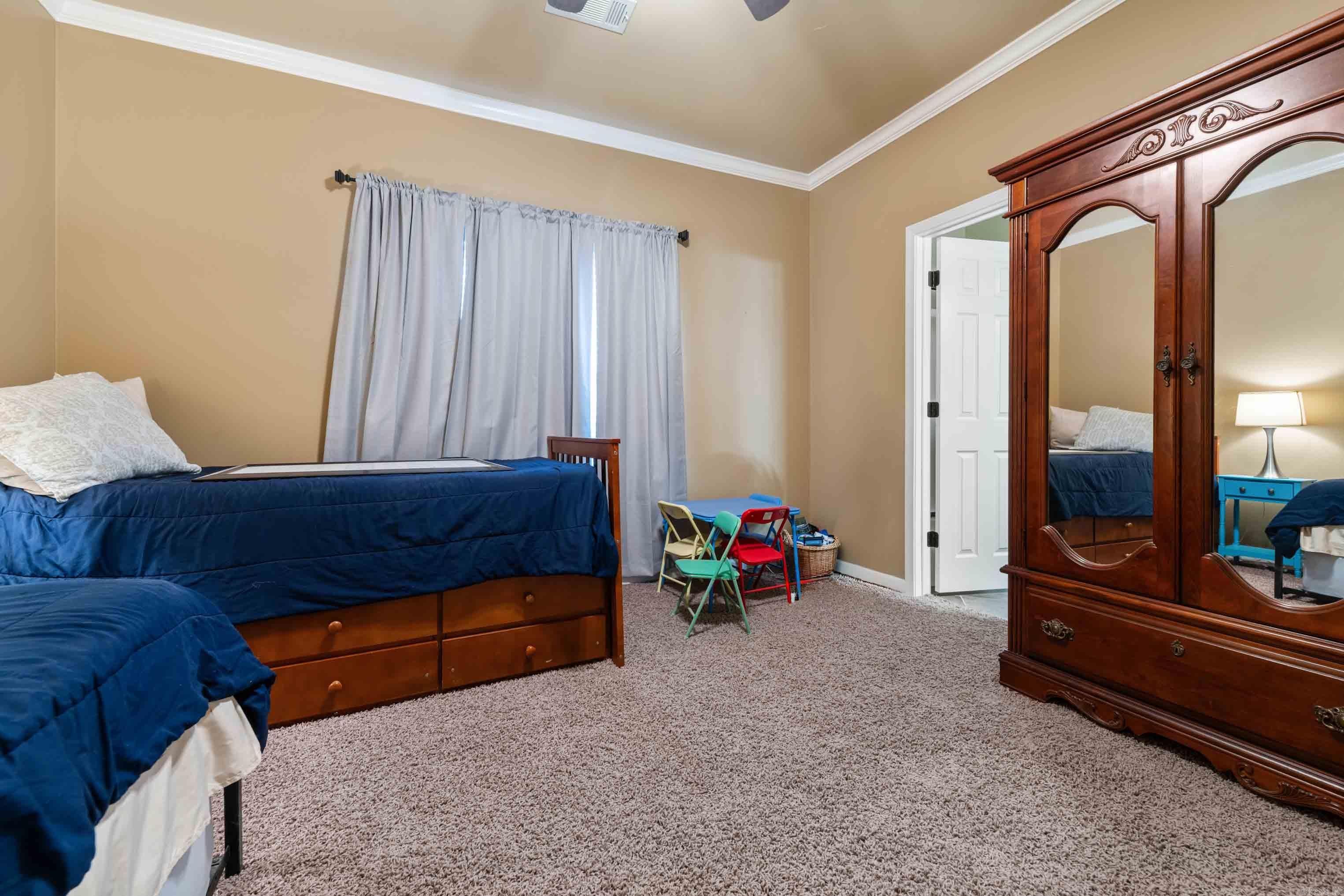 COALWELL'S CORNER - Residential