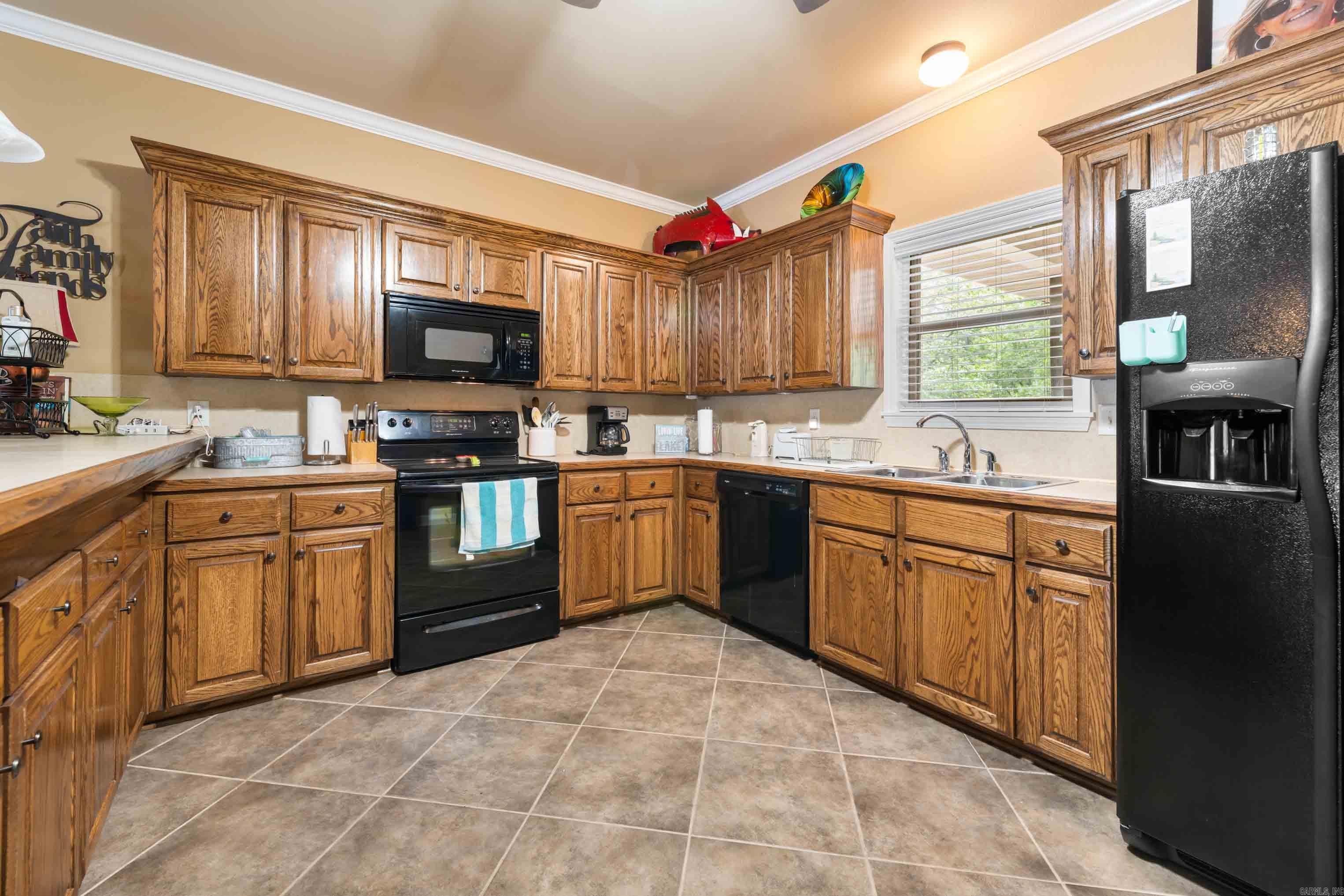 COALWELL'S CORNER - Residential