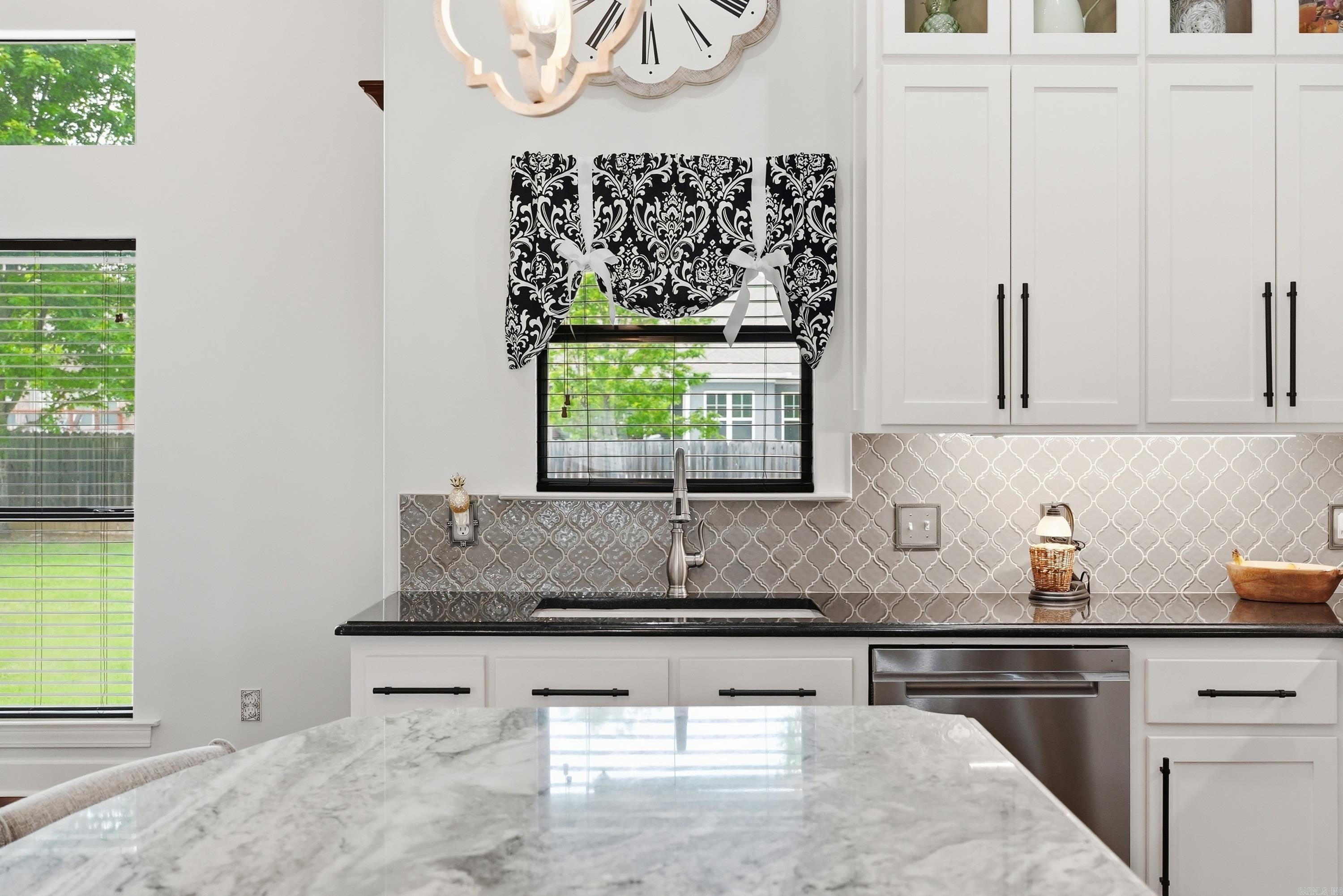 CHAPEL CREEK - Residential