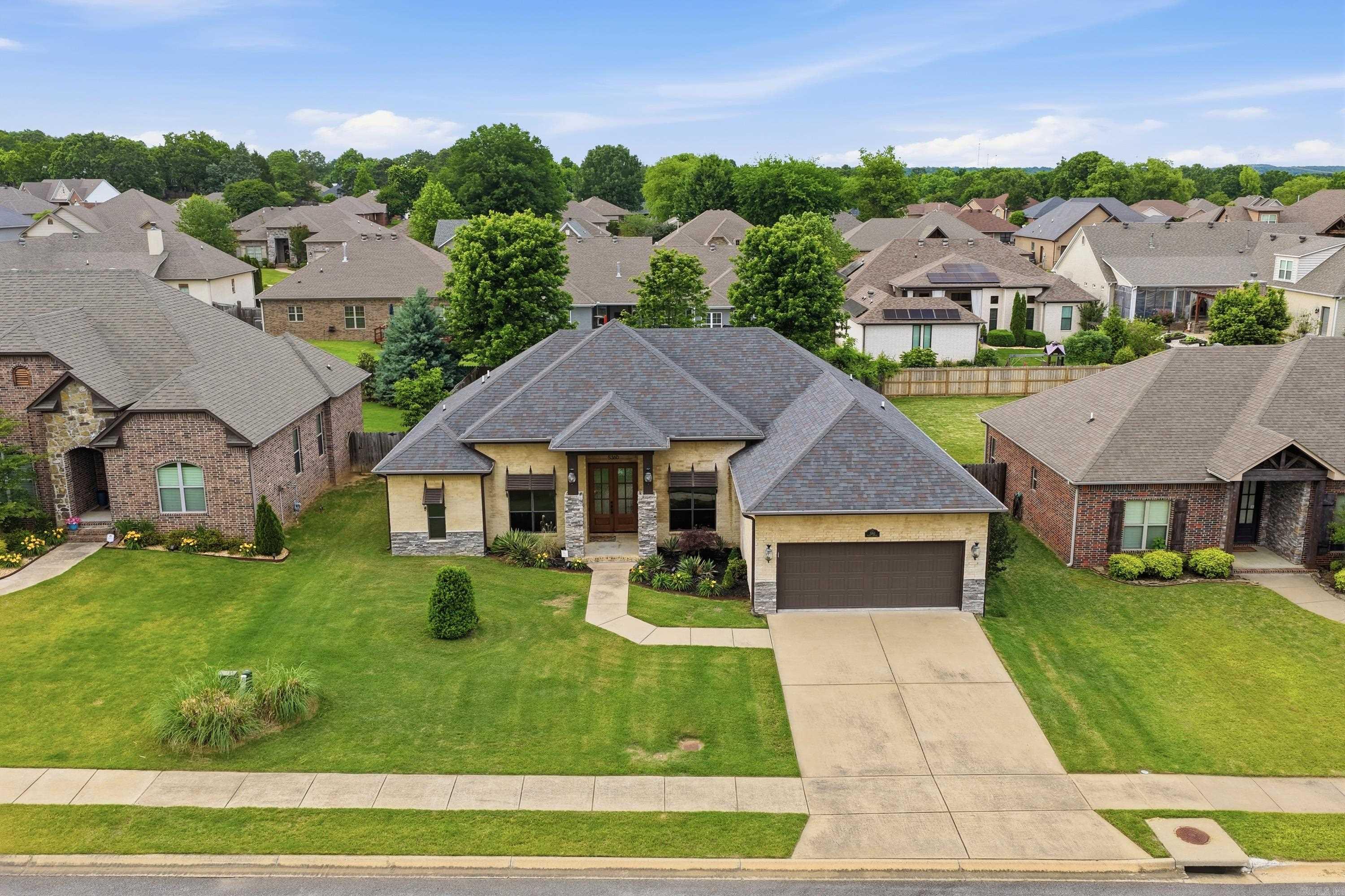 CHAPEL CREEK - Residential