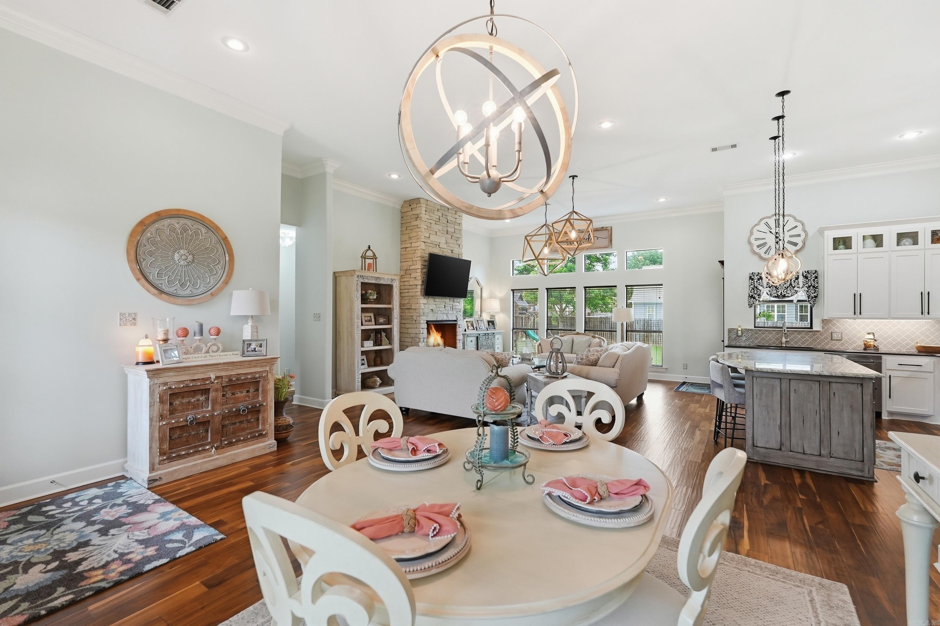 CHAPEL CREEK - Residential