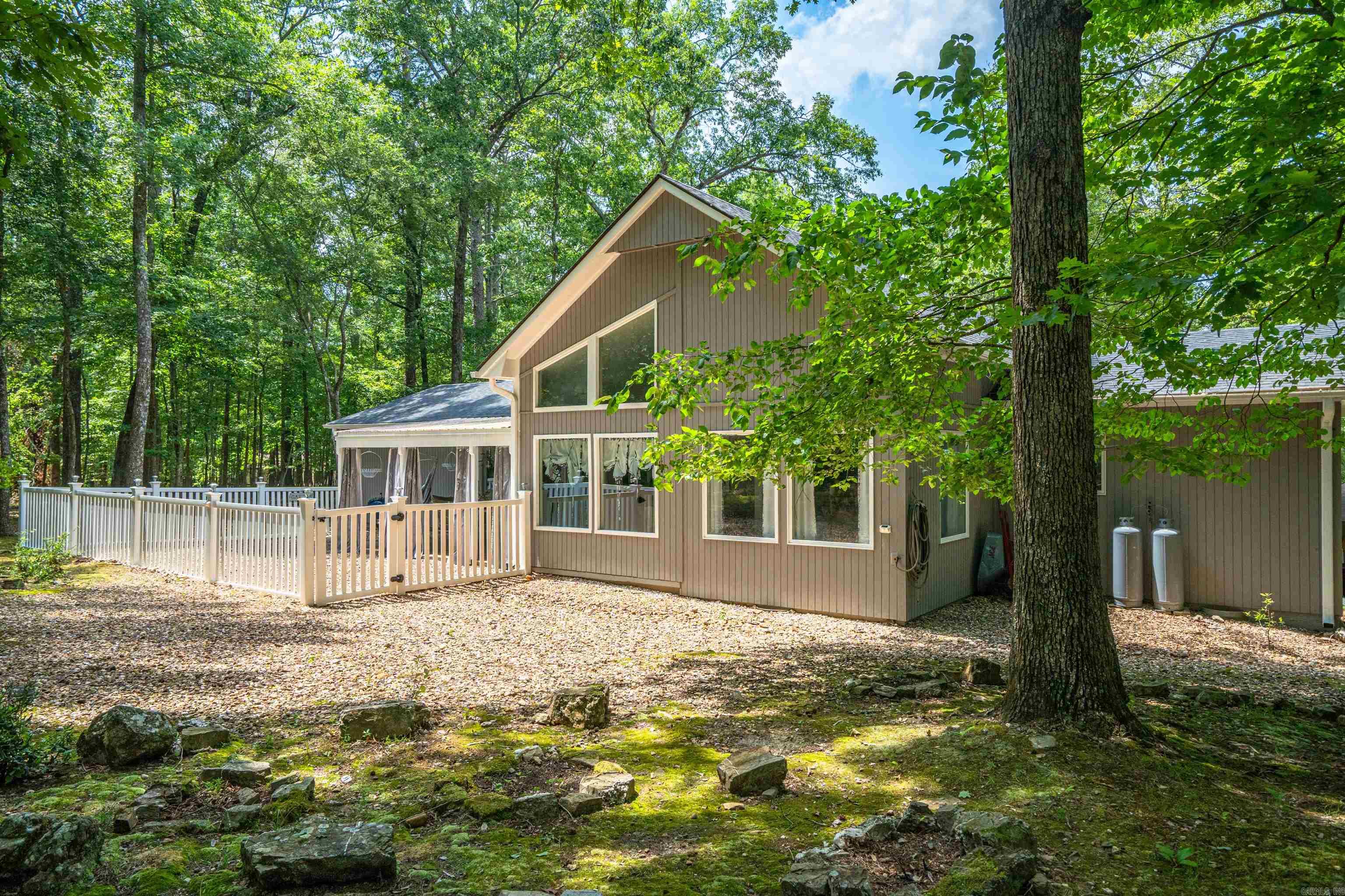 ZAFIRO - Residential