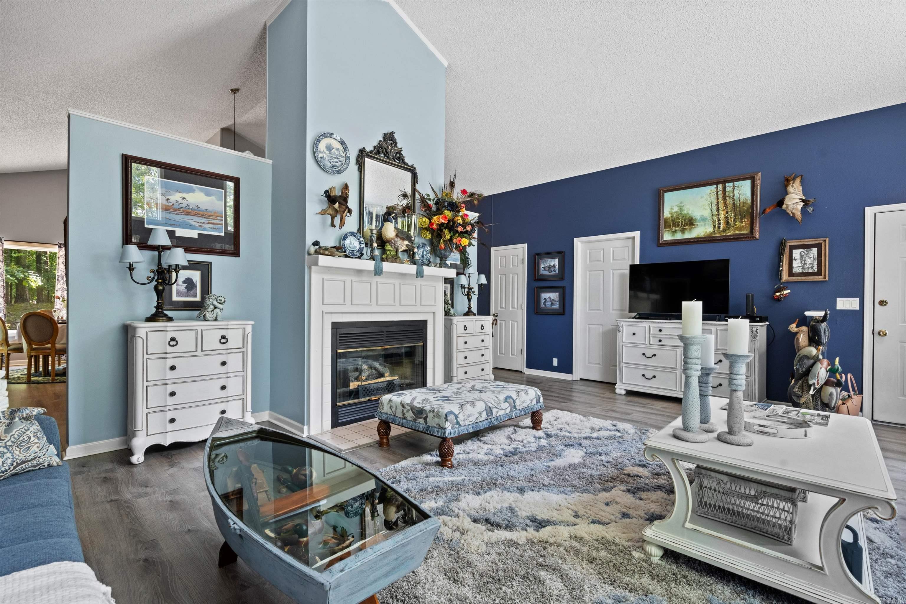 ZAFIRO - Residential