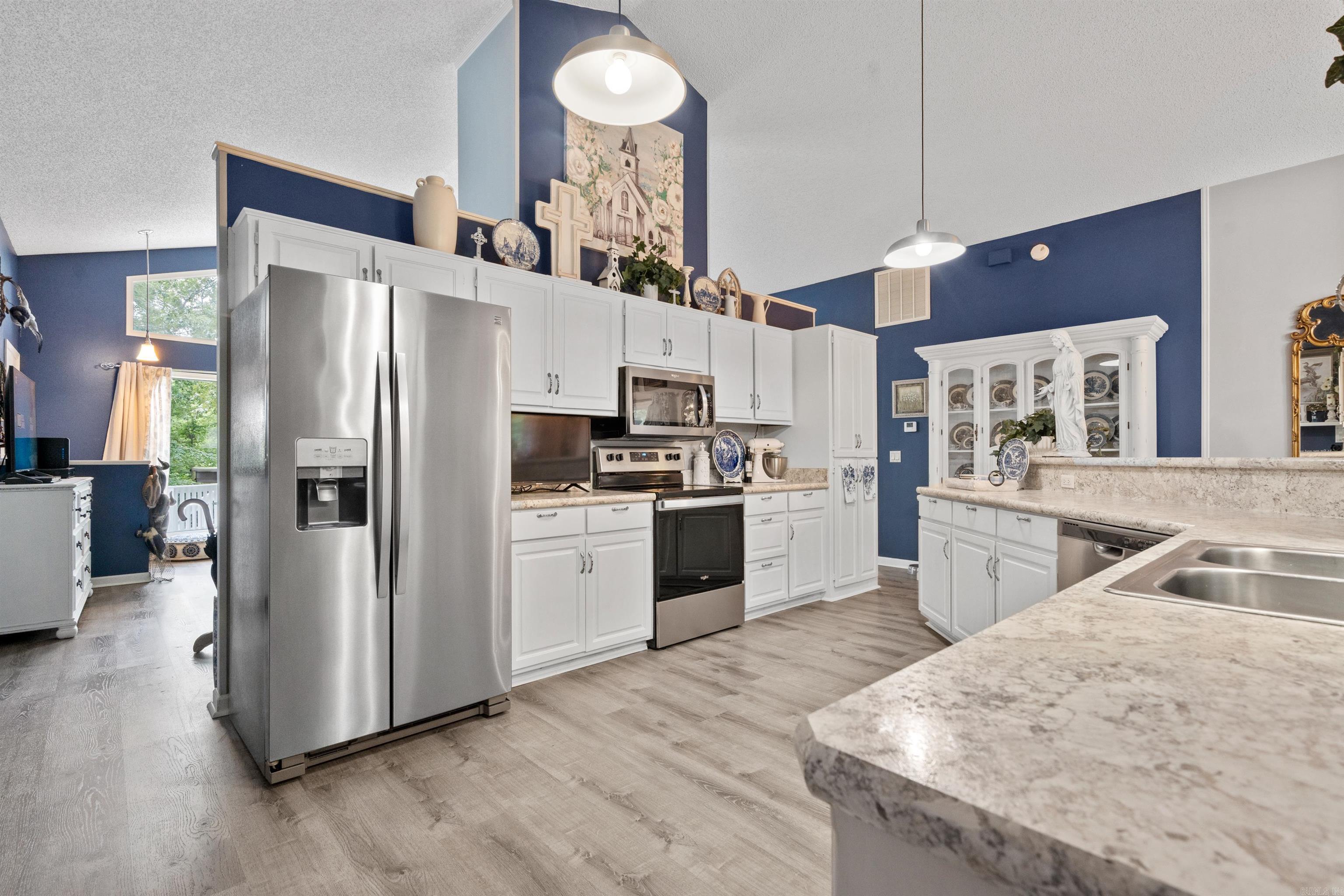 ZAFIRO - Residential