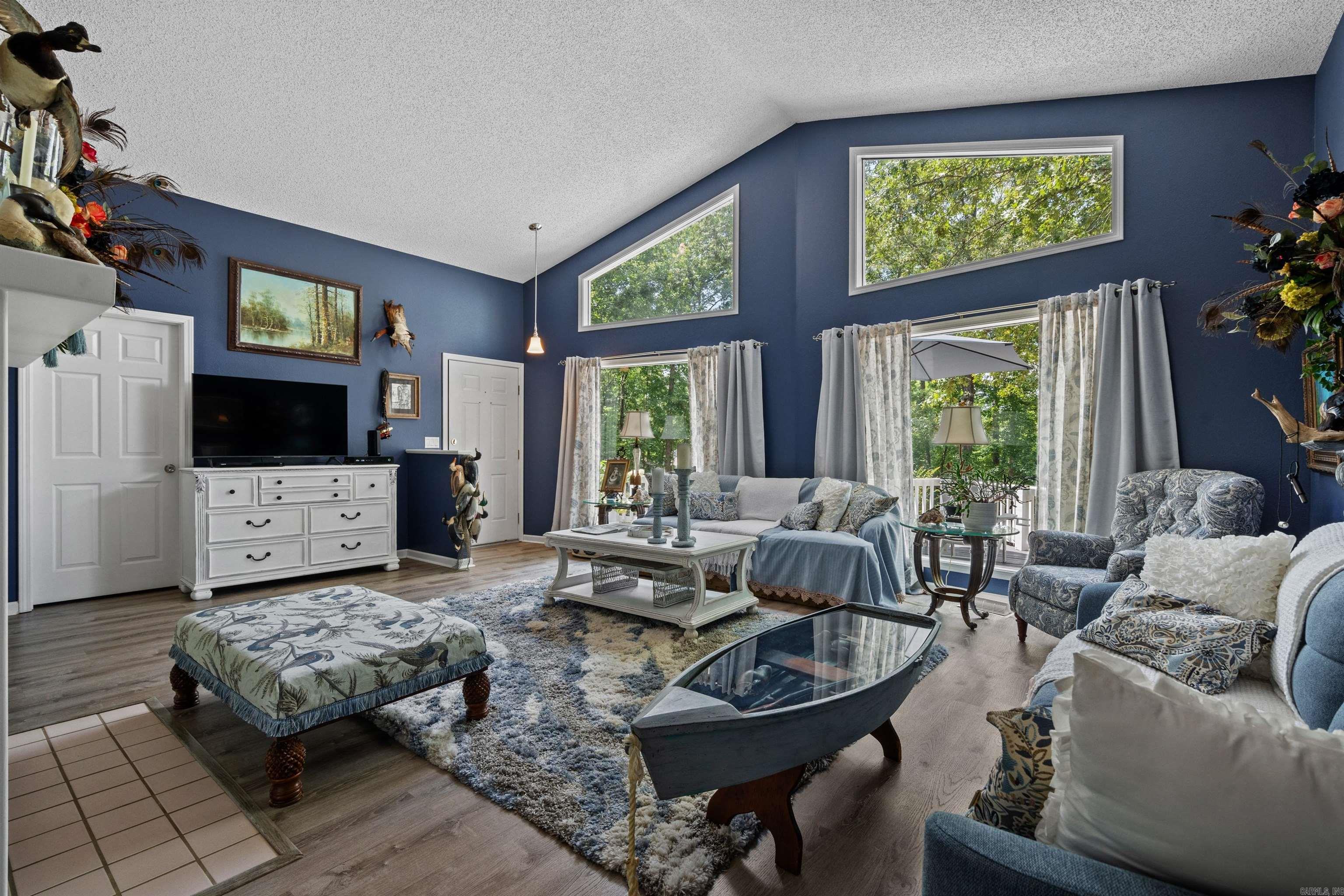 ZAFIRO - Residential