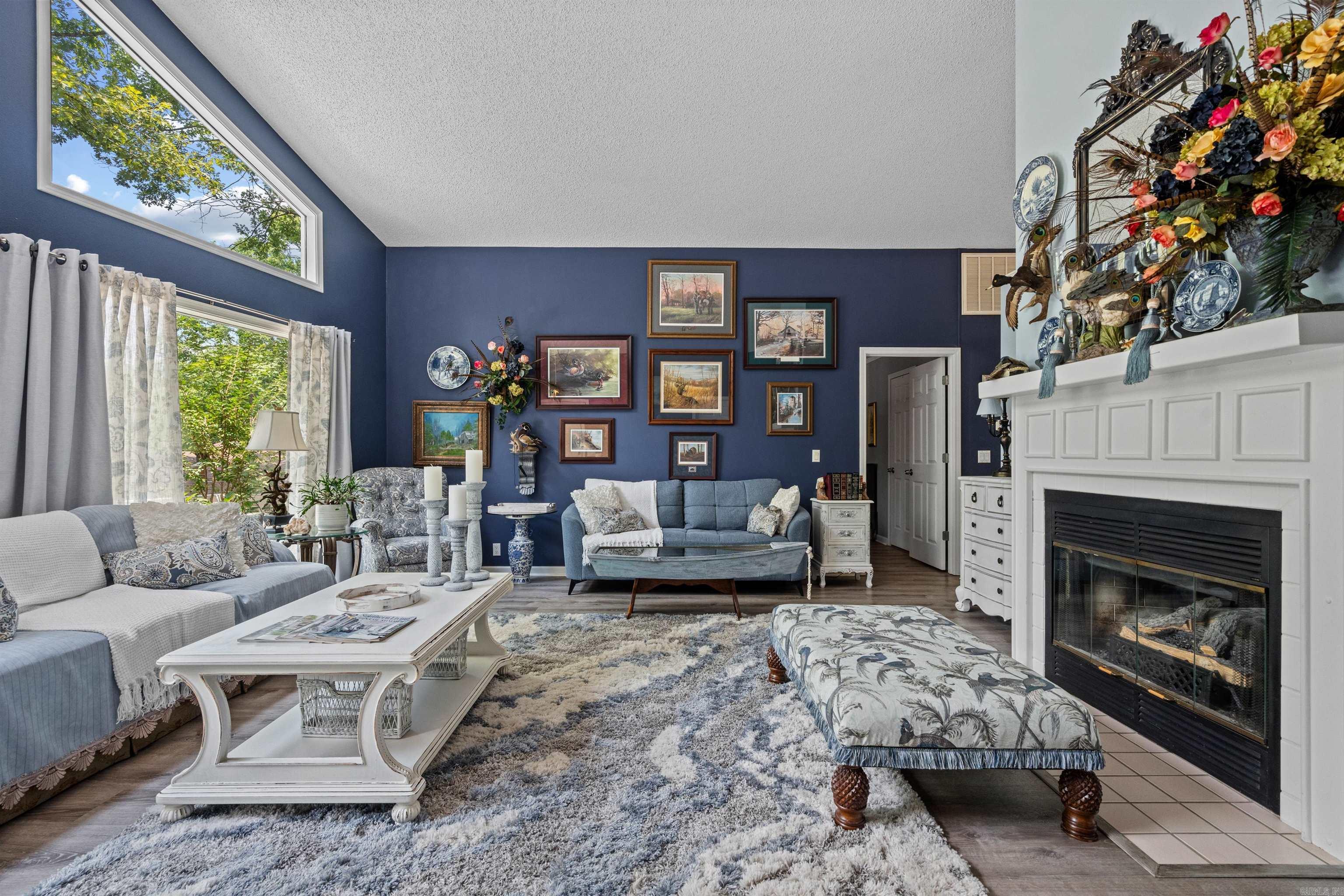 ZAFIRO - Residential