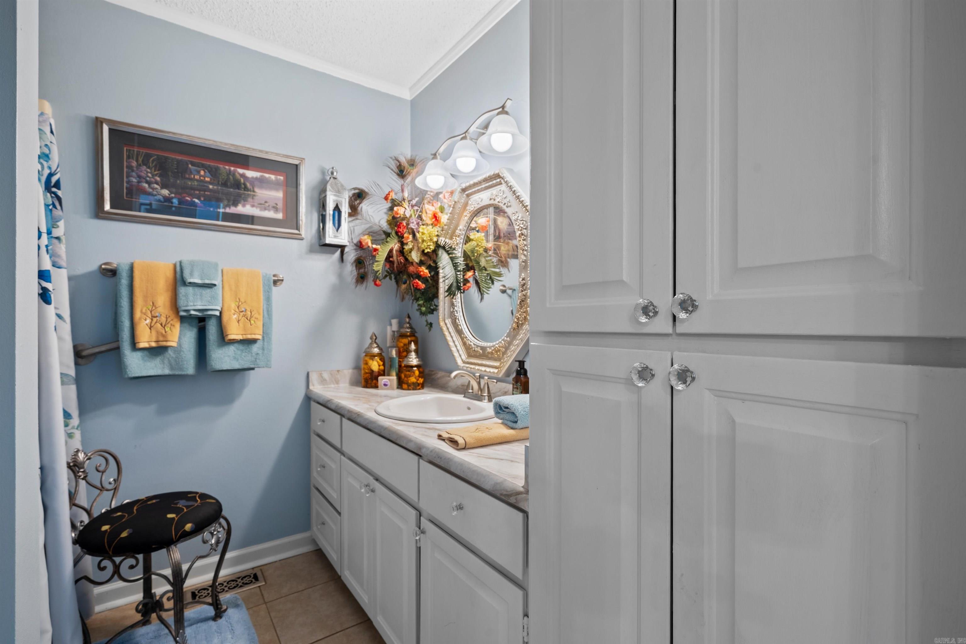 ZAFIRO - Residential