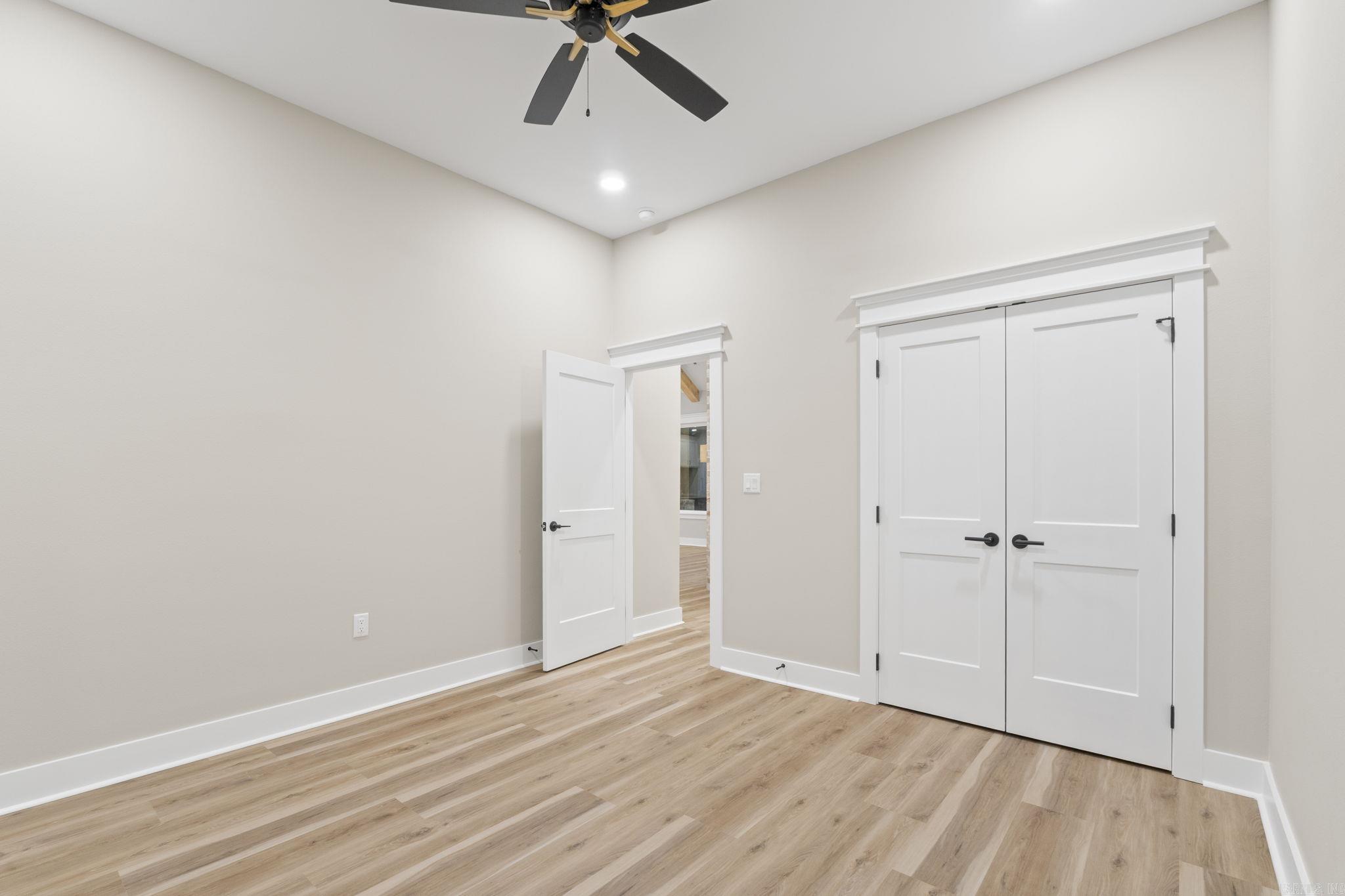 Sorpresa - Residential