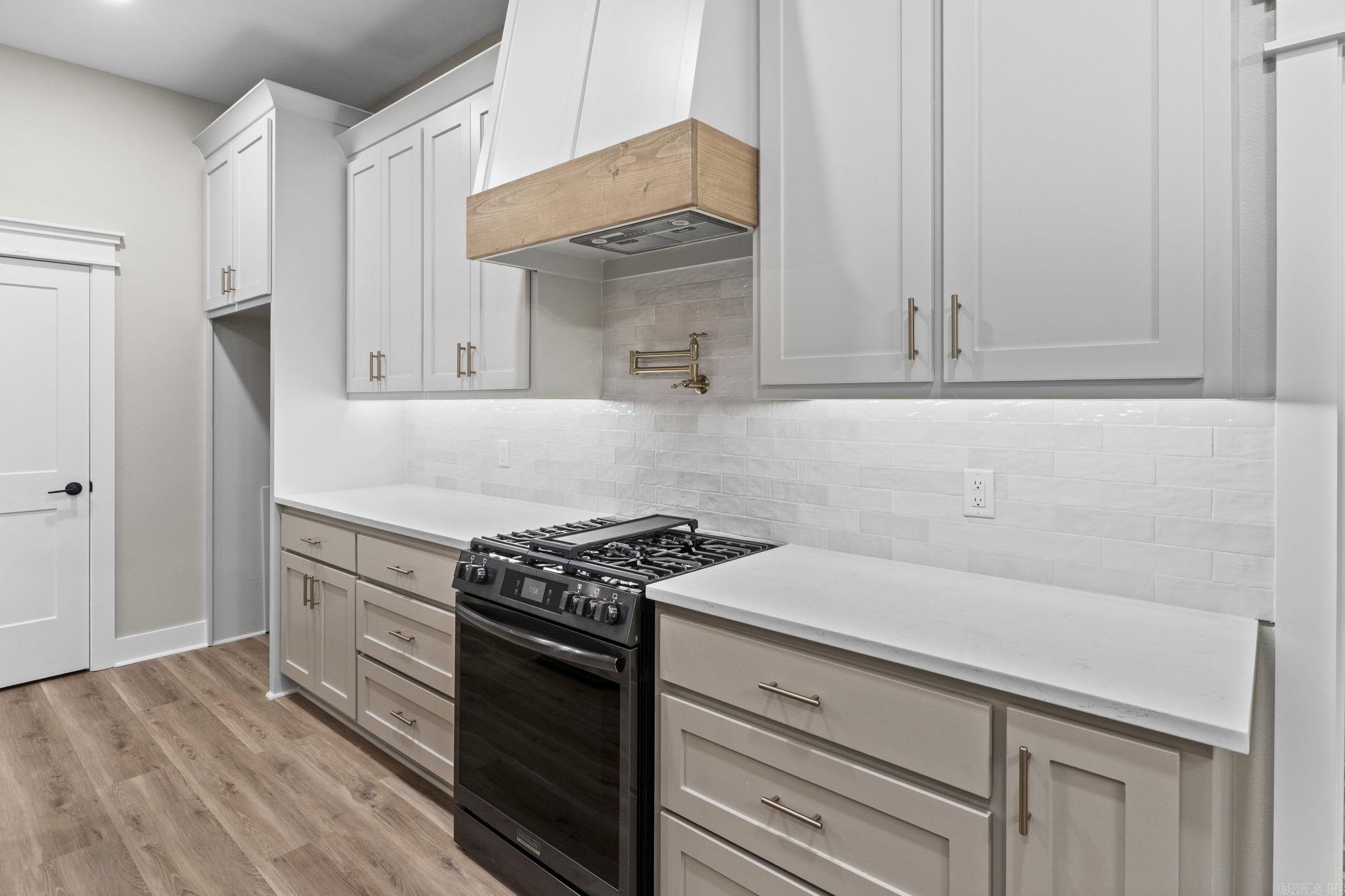 Sorpresa - Residential