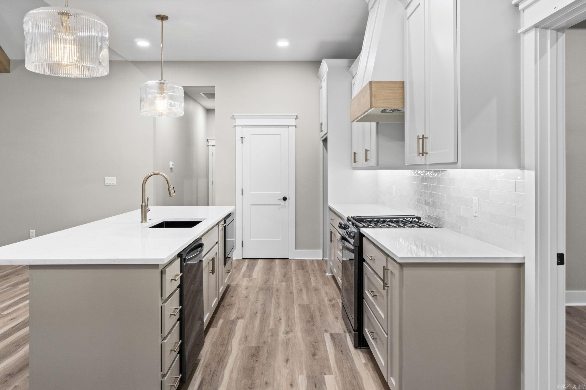 Sorpresa - Residential