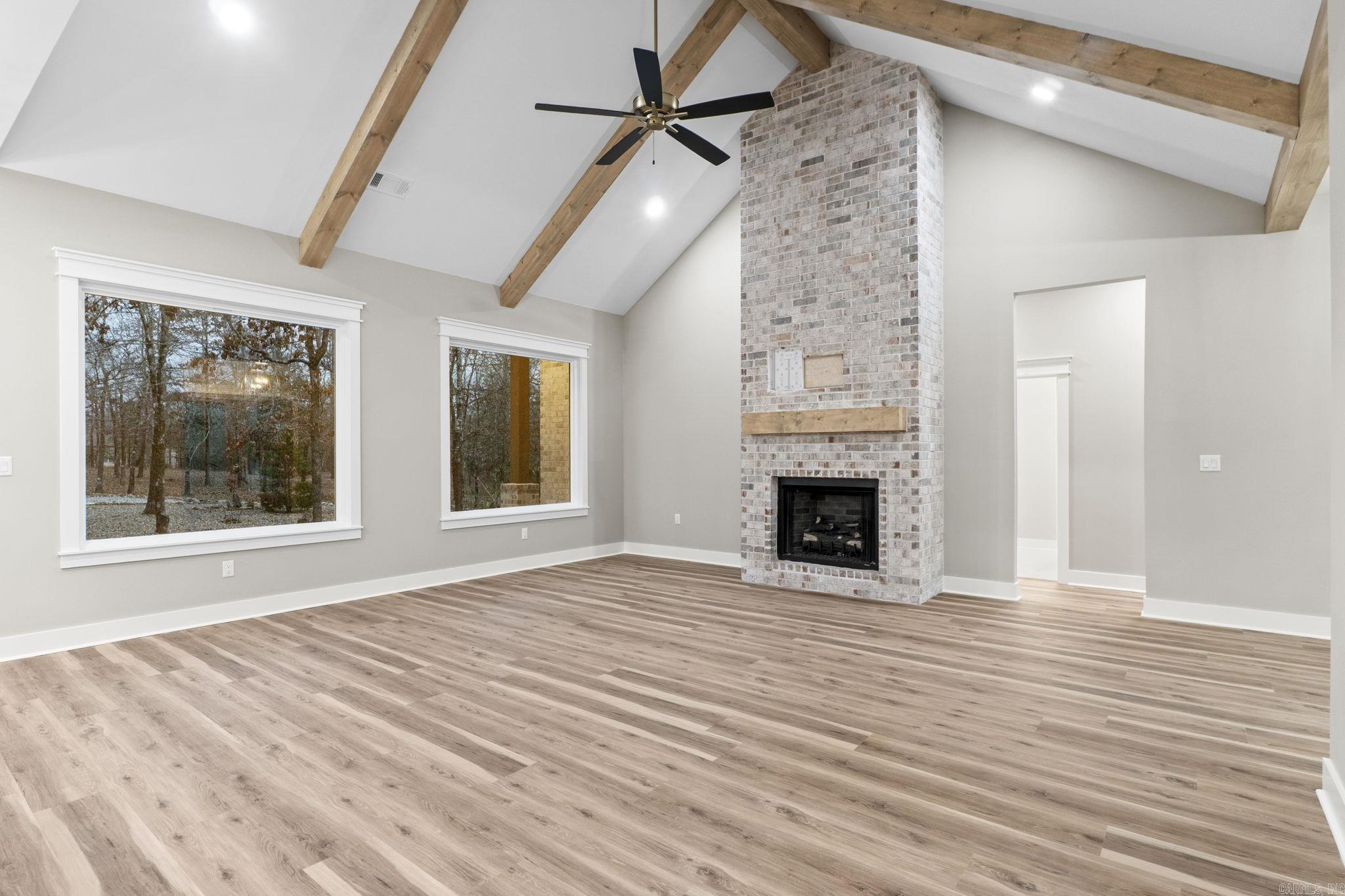 Sorpresa - Residential