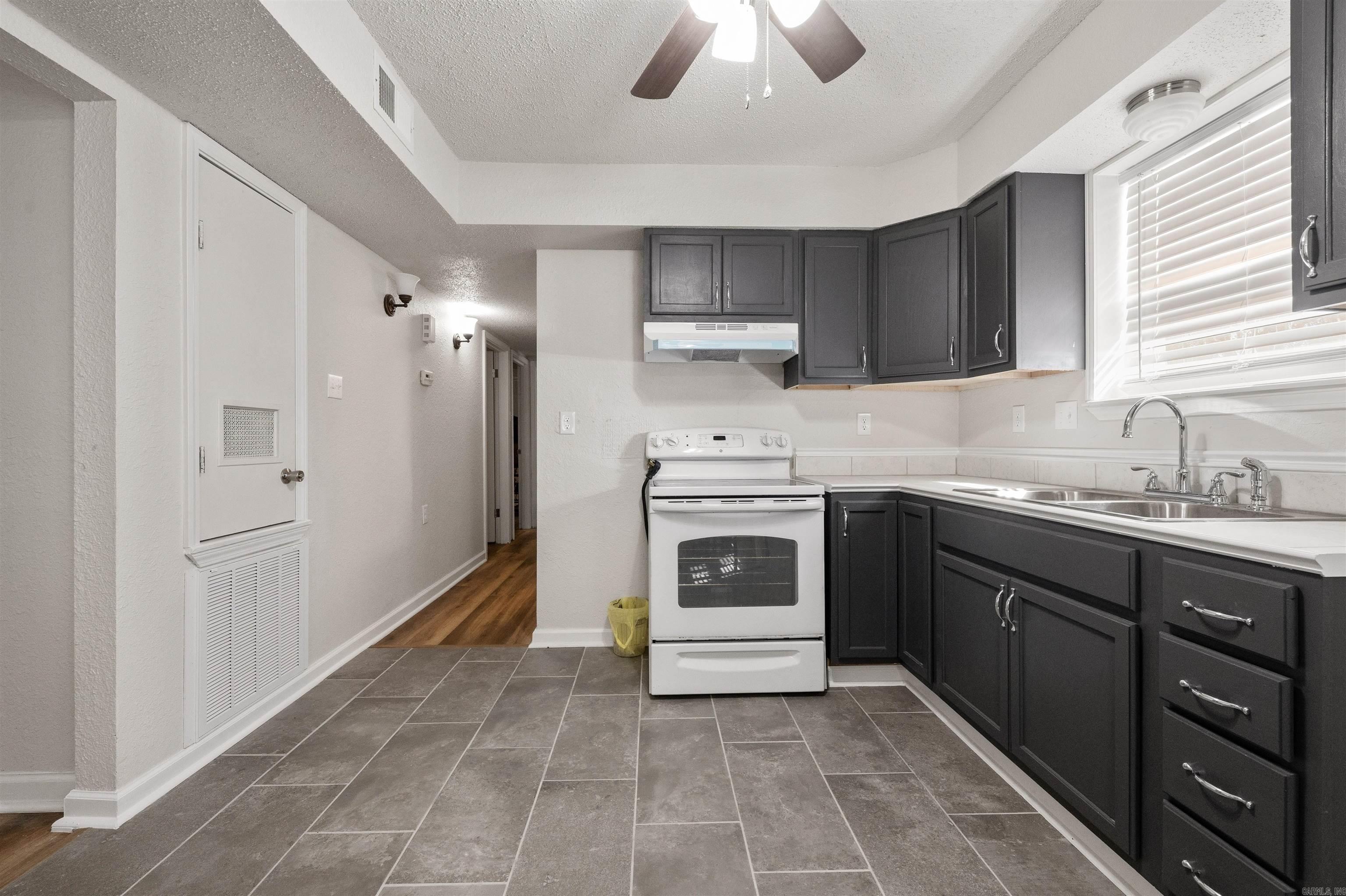 West Gate - Residential