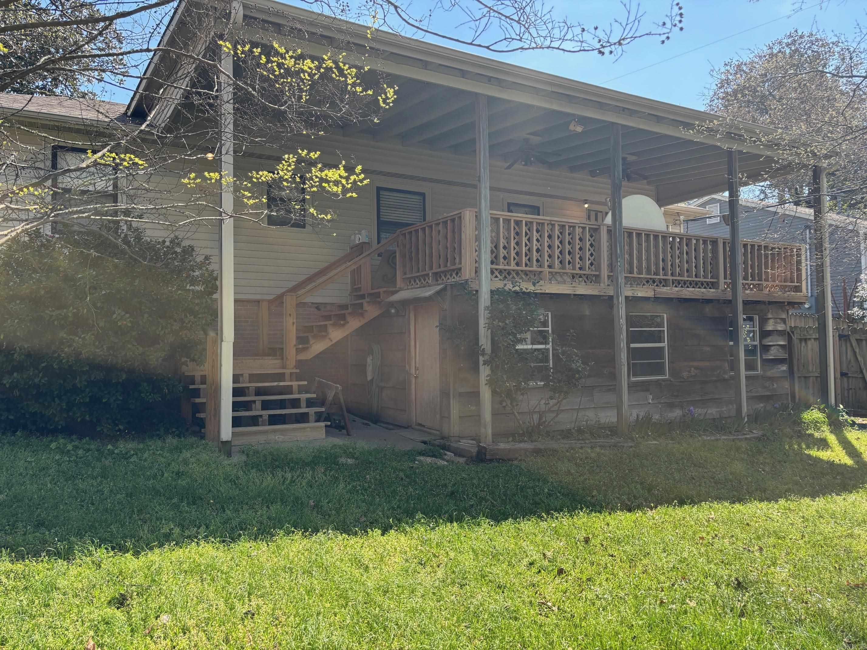 KINGWOOD PLACE - Residential