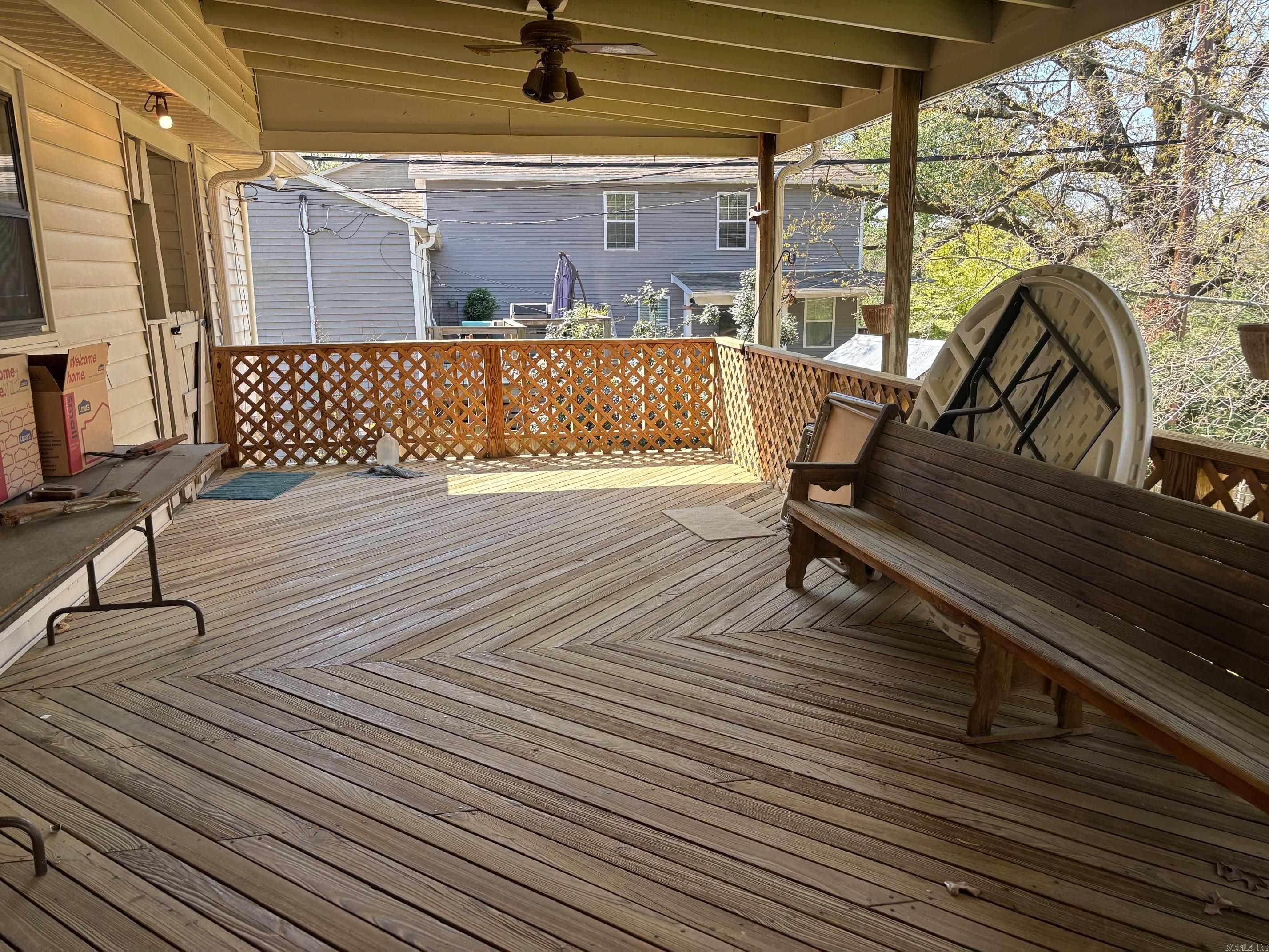 KINGWOOD PLACE - Residential