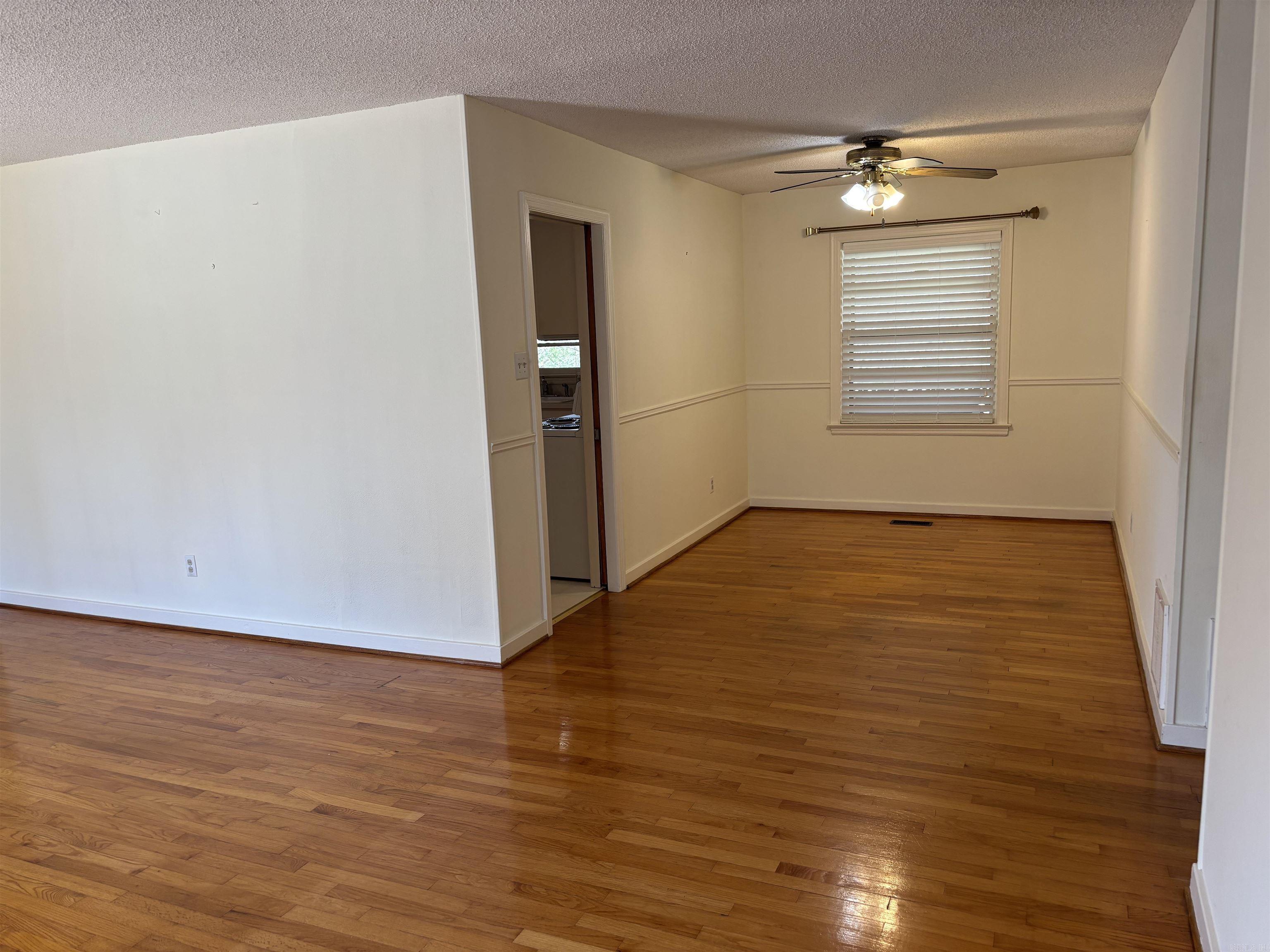 KINGWOOD PLACE - Residential