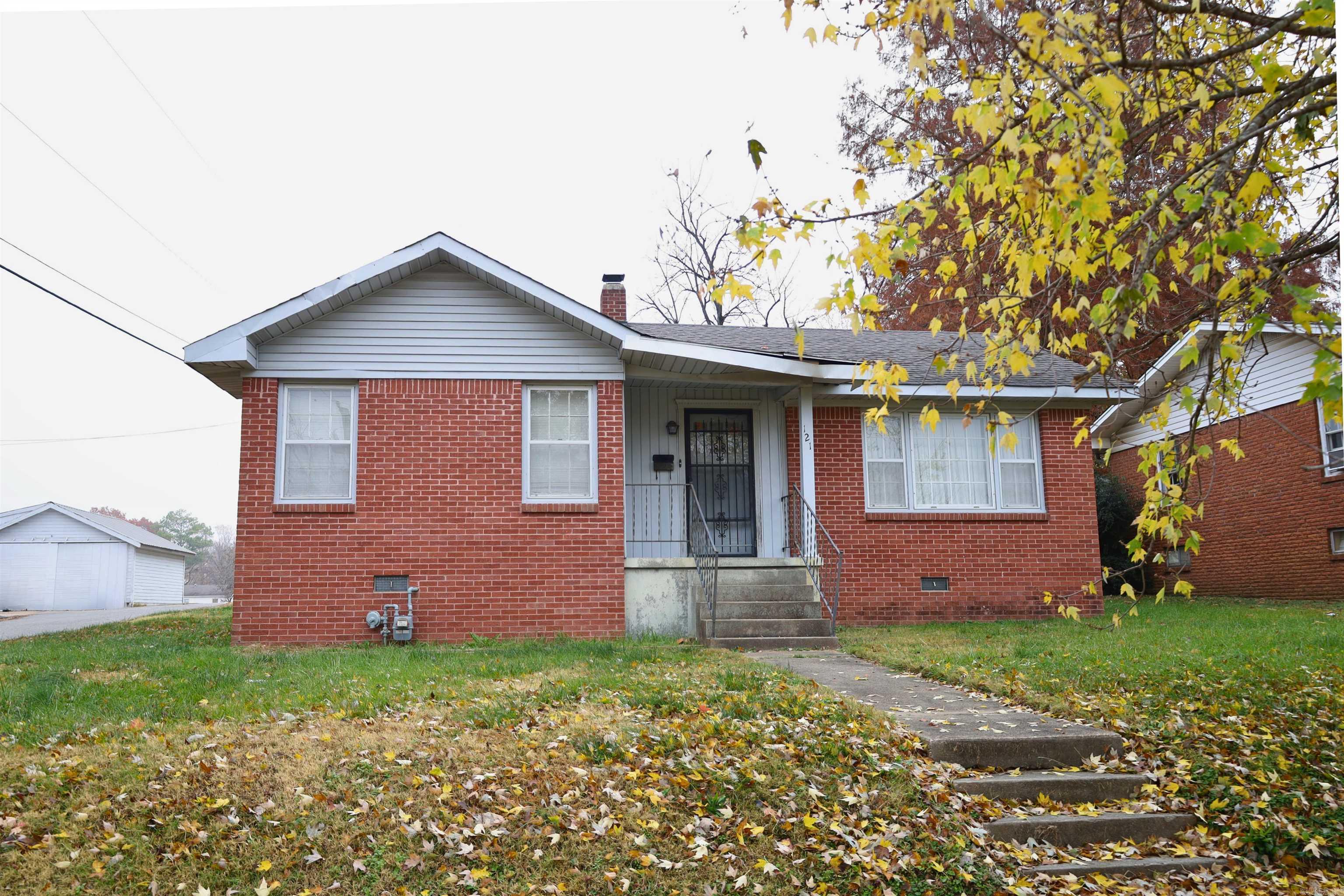 McDonalds Fifth - Residential