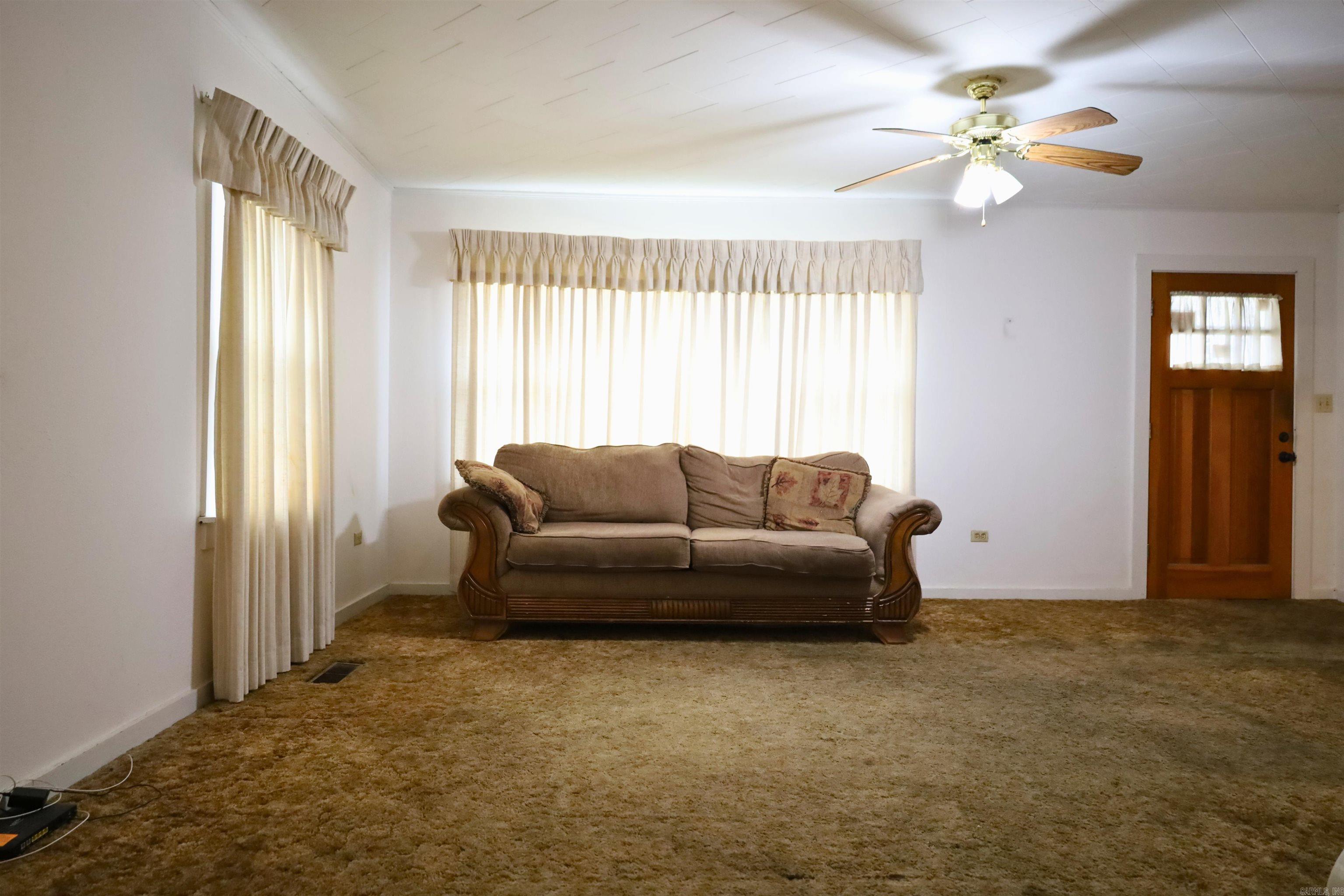 McDonalds Fifth - Residential