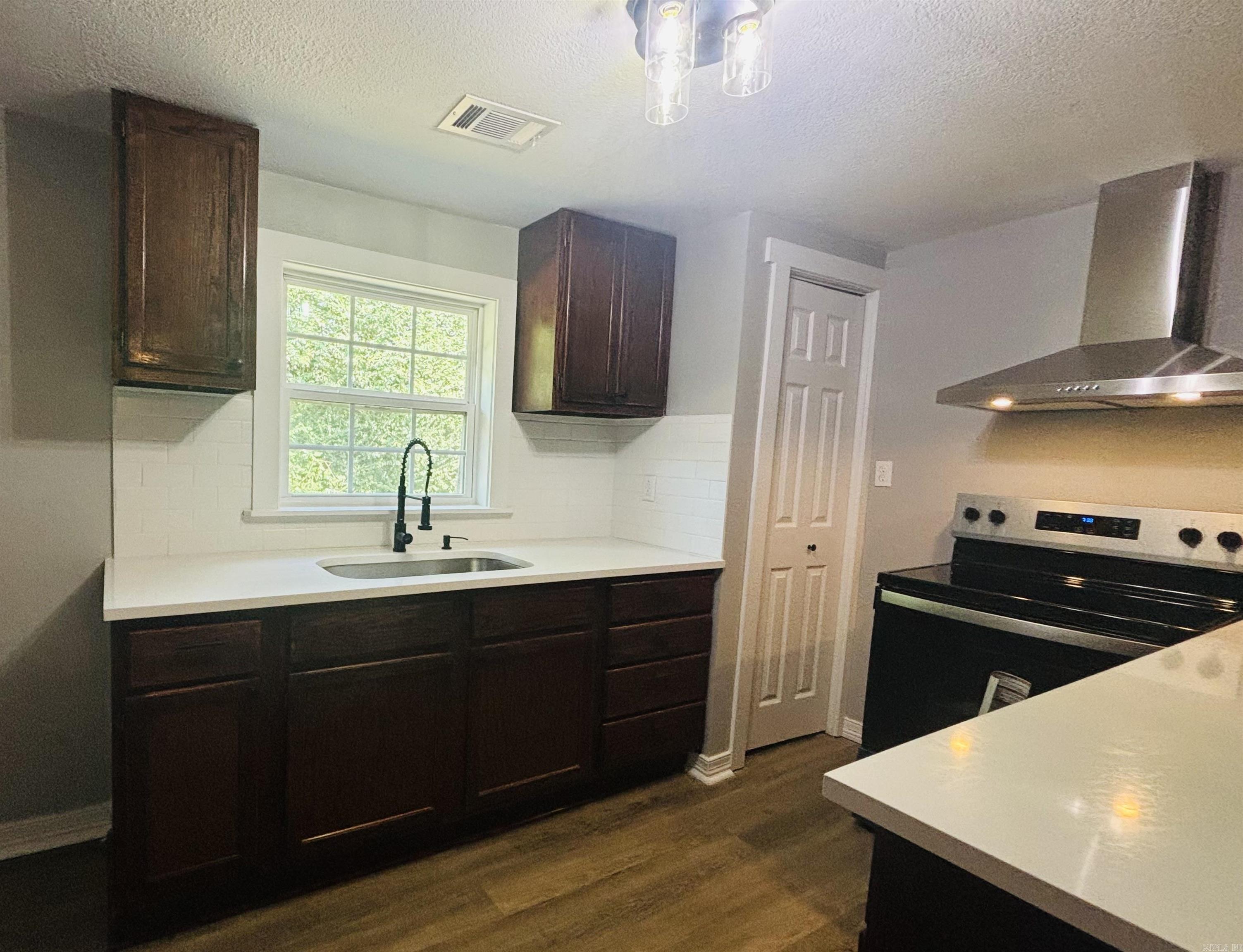 MOORE ADD - Residential