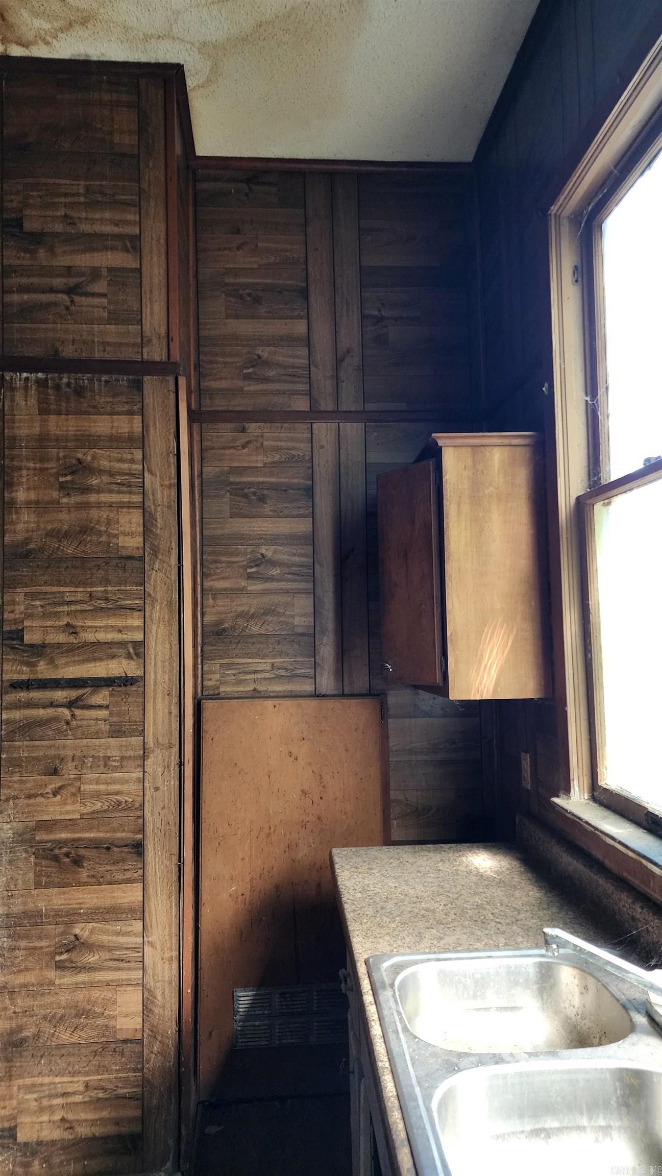 OAK TERRACE - Residential