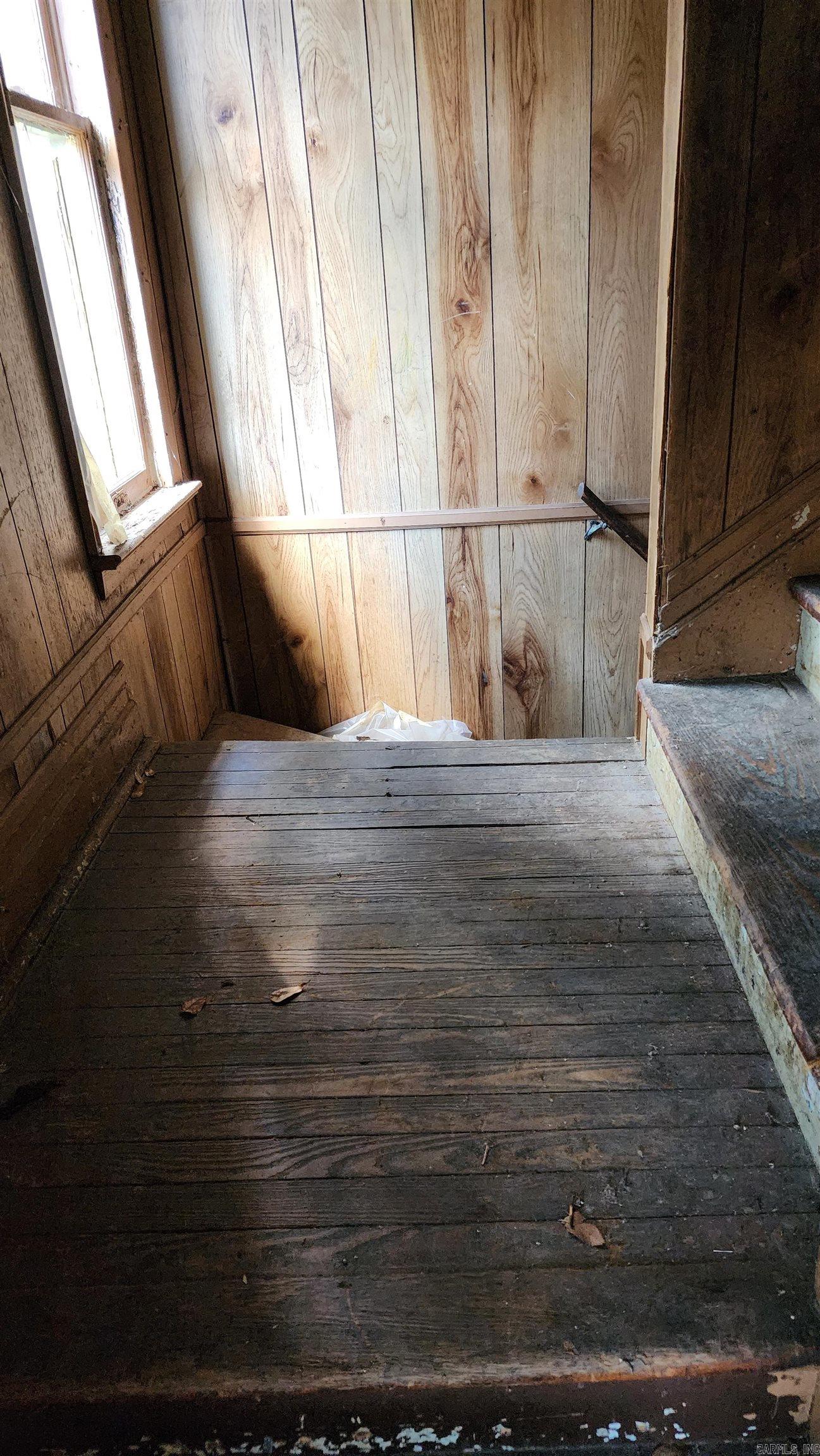 OAK TERRACE - Residential