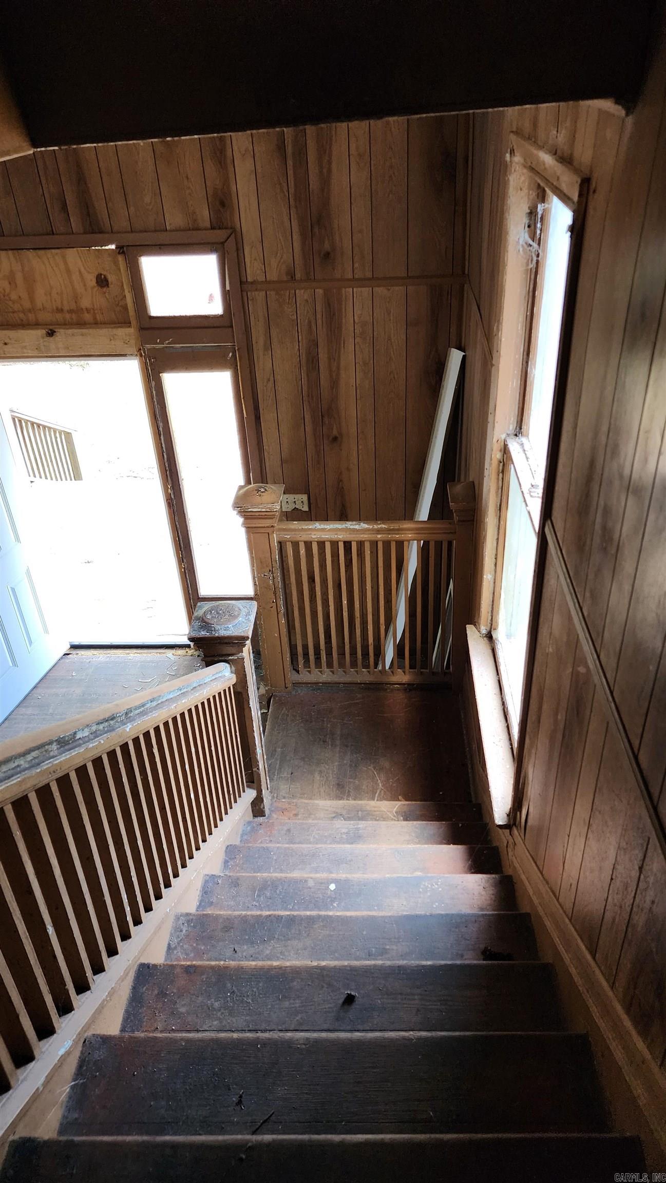 OAK TERRACE - Residential