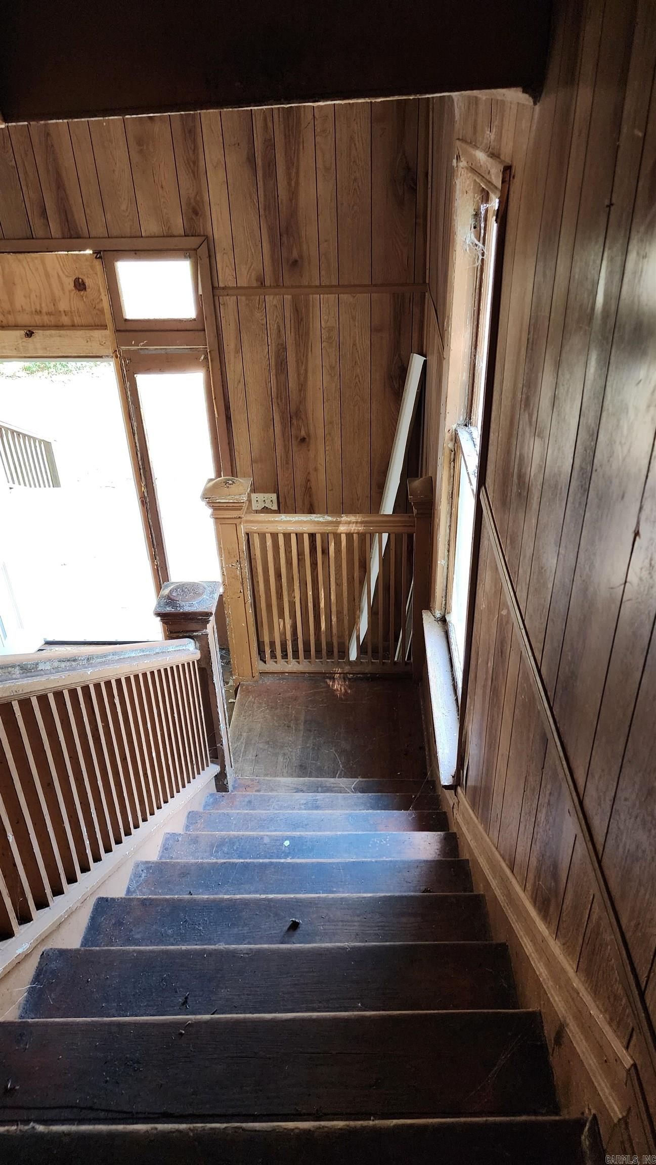 OAK TERRACE - Residential