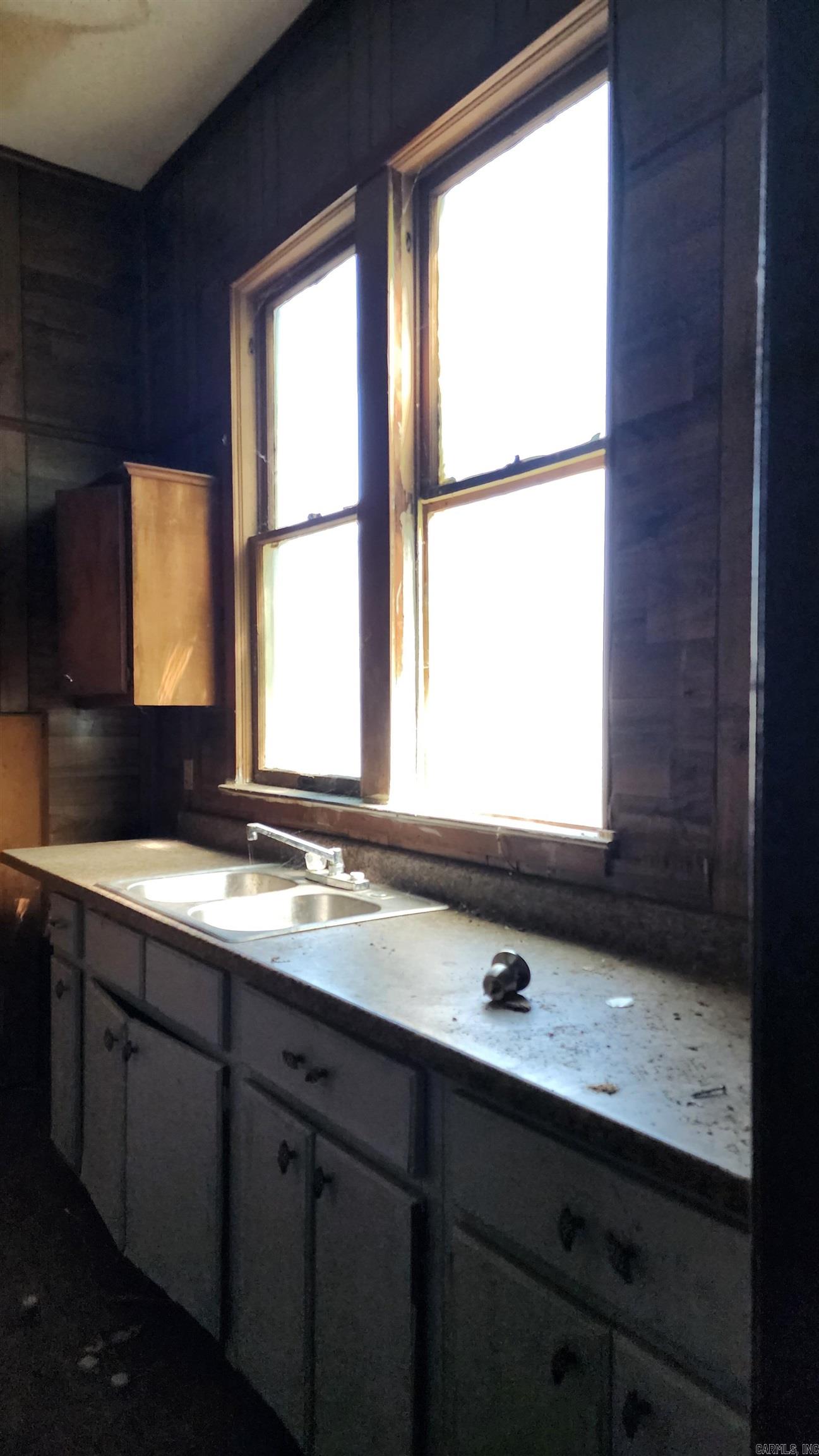 OAK TERRACE - Residential