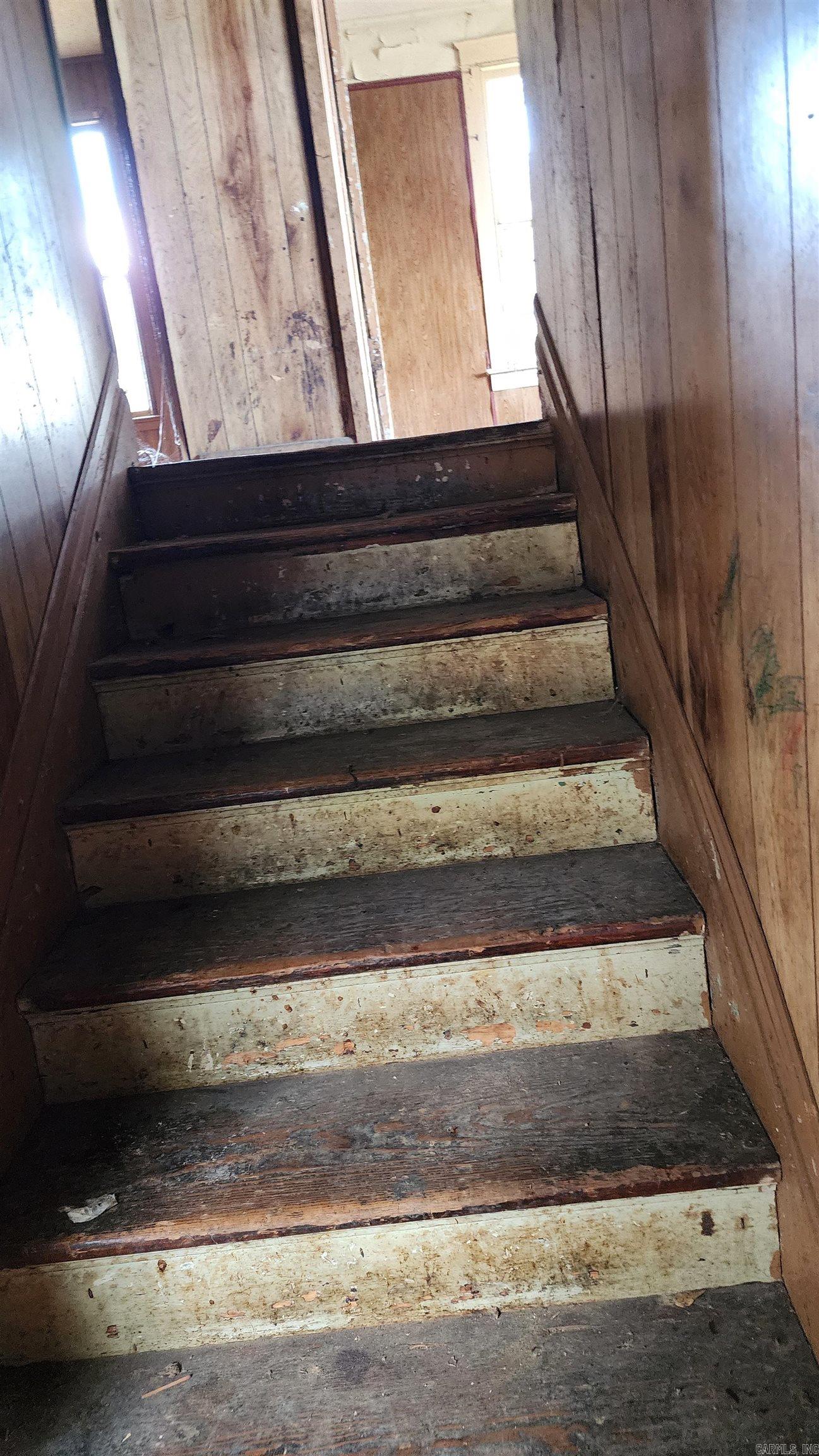 OAK TERRACE - Residential