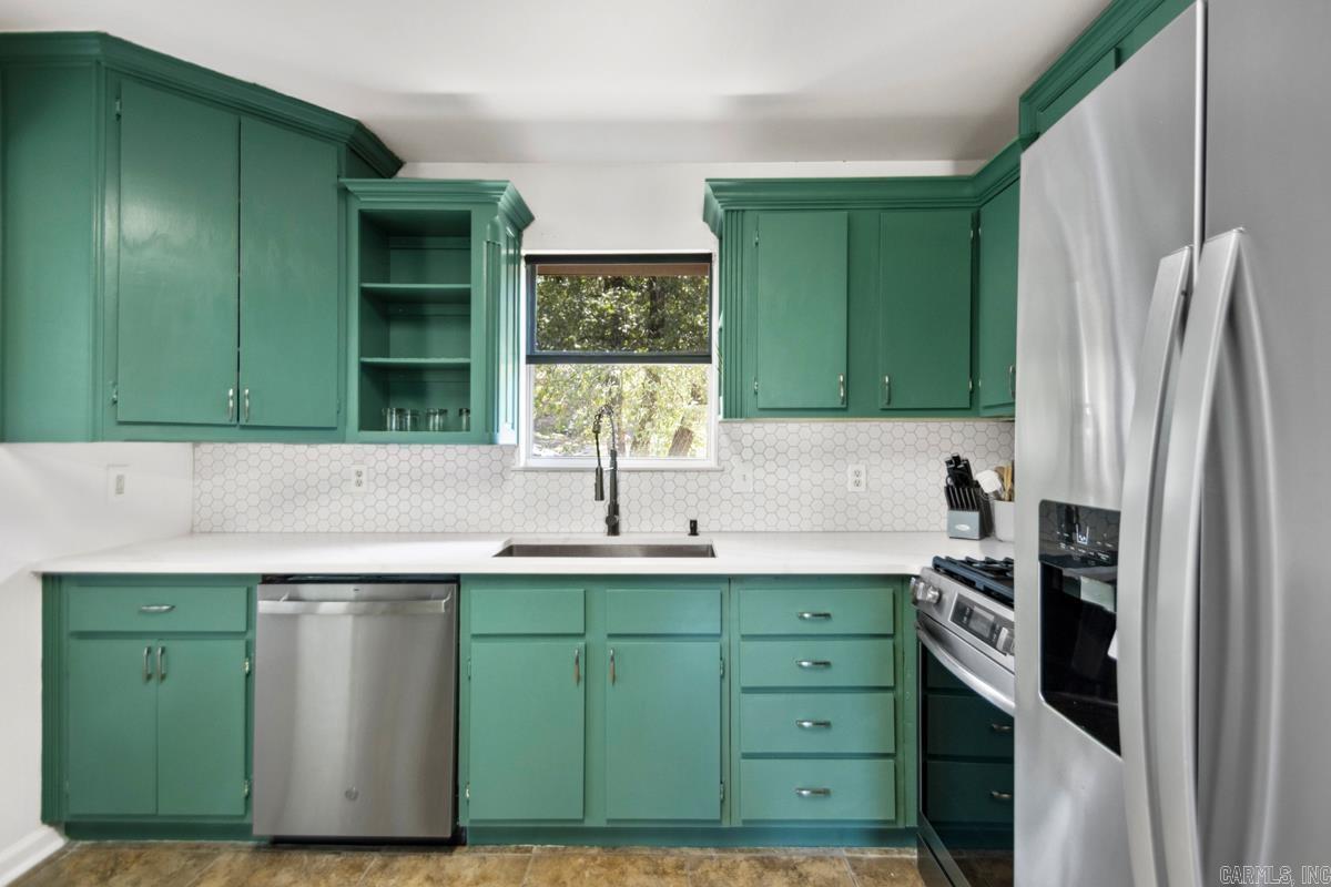 PLEASANT VIEW - Residential