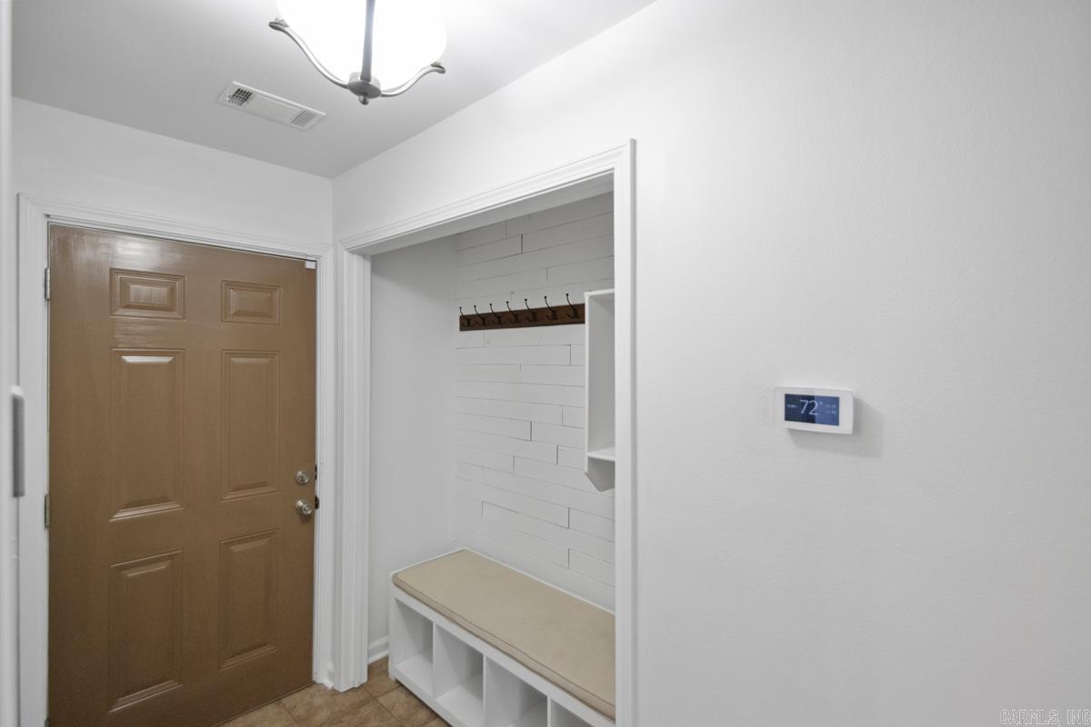 PLEASANT VIEW - Residential