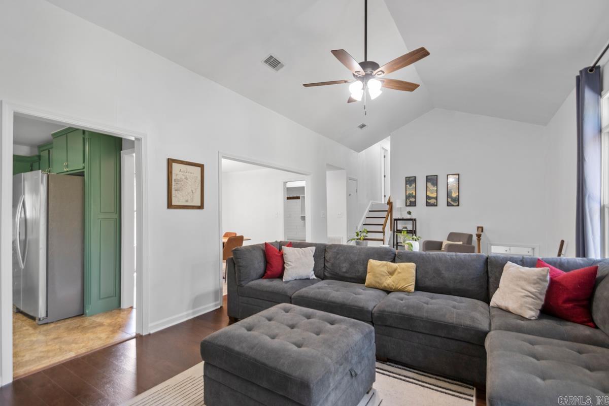 PLEASANT VIEW - Residential