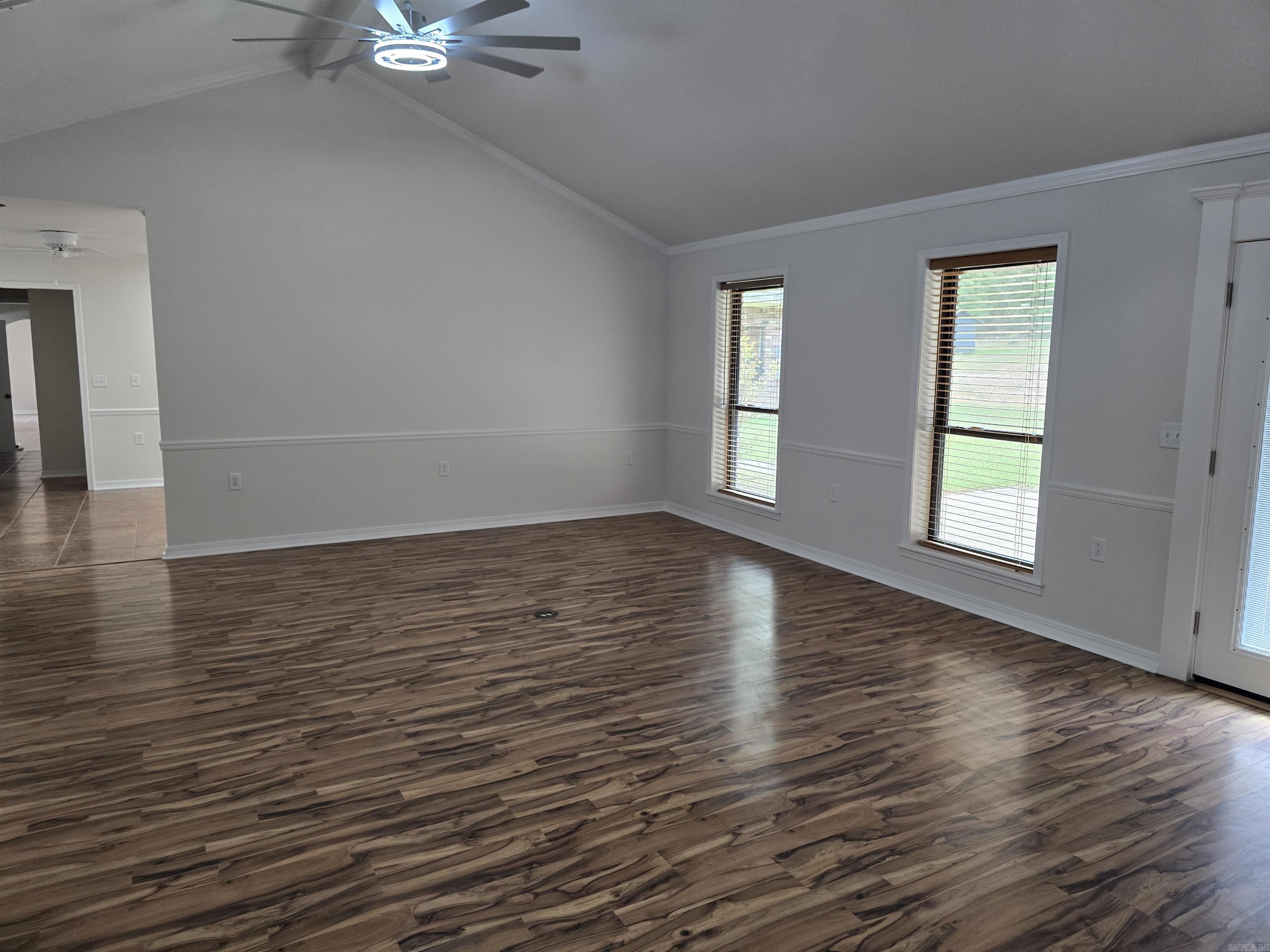 HOLLOW HILLS - Residential